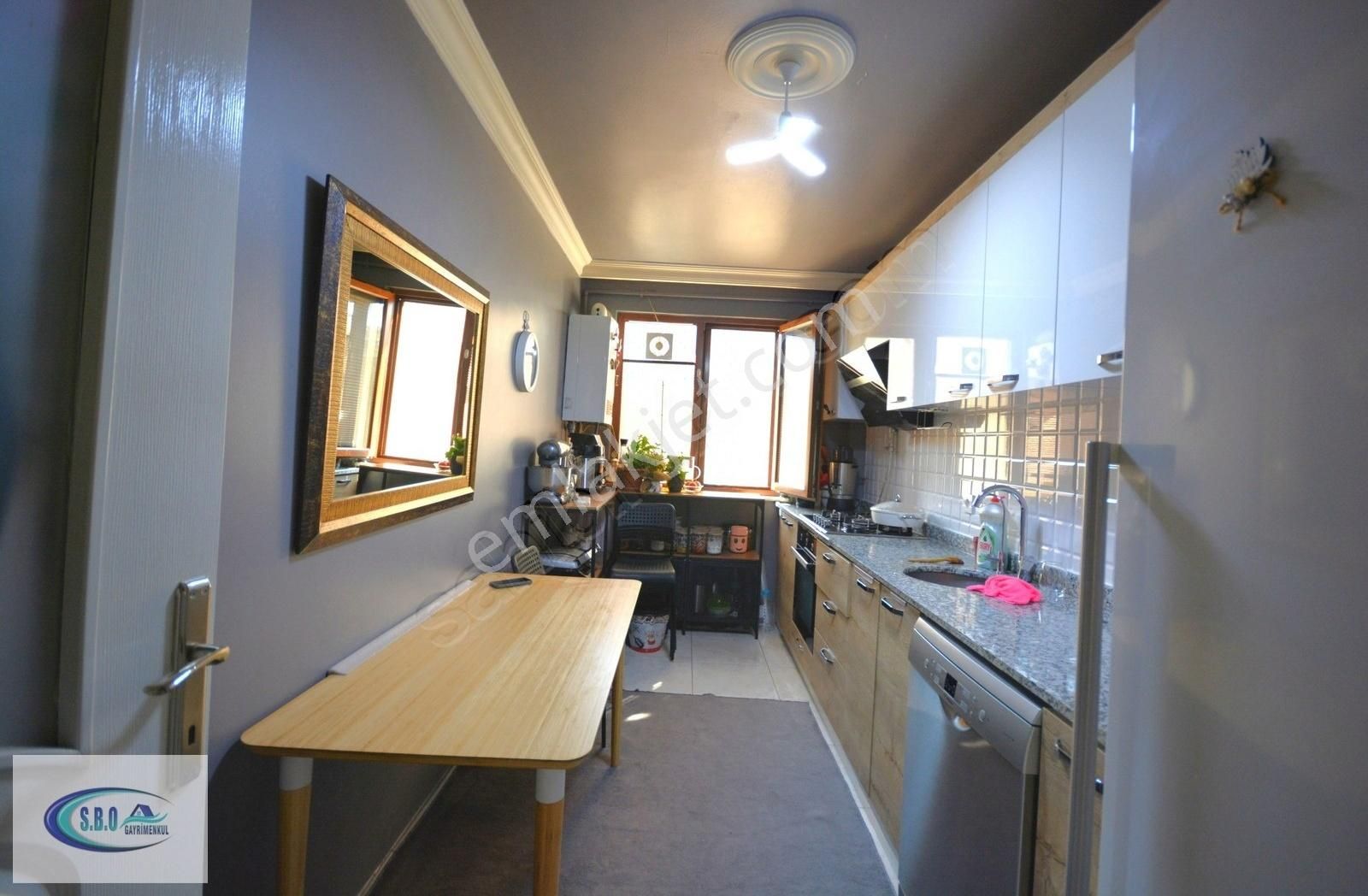 Mertoya 2 Dak Mesafede 3+1 İskanlı Geniş Çift Balk. Arakat Daire - Görsel 29