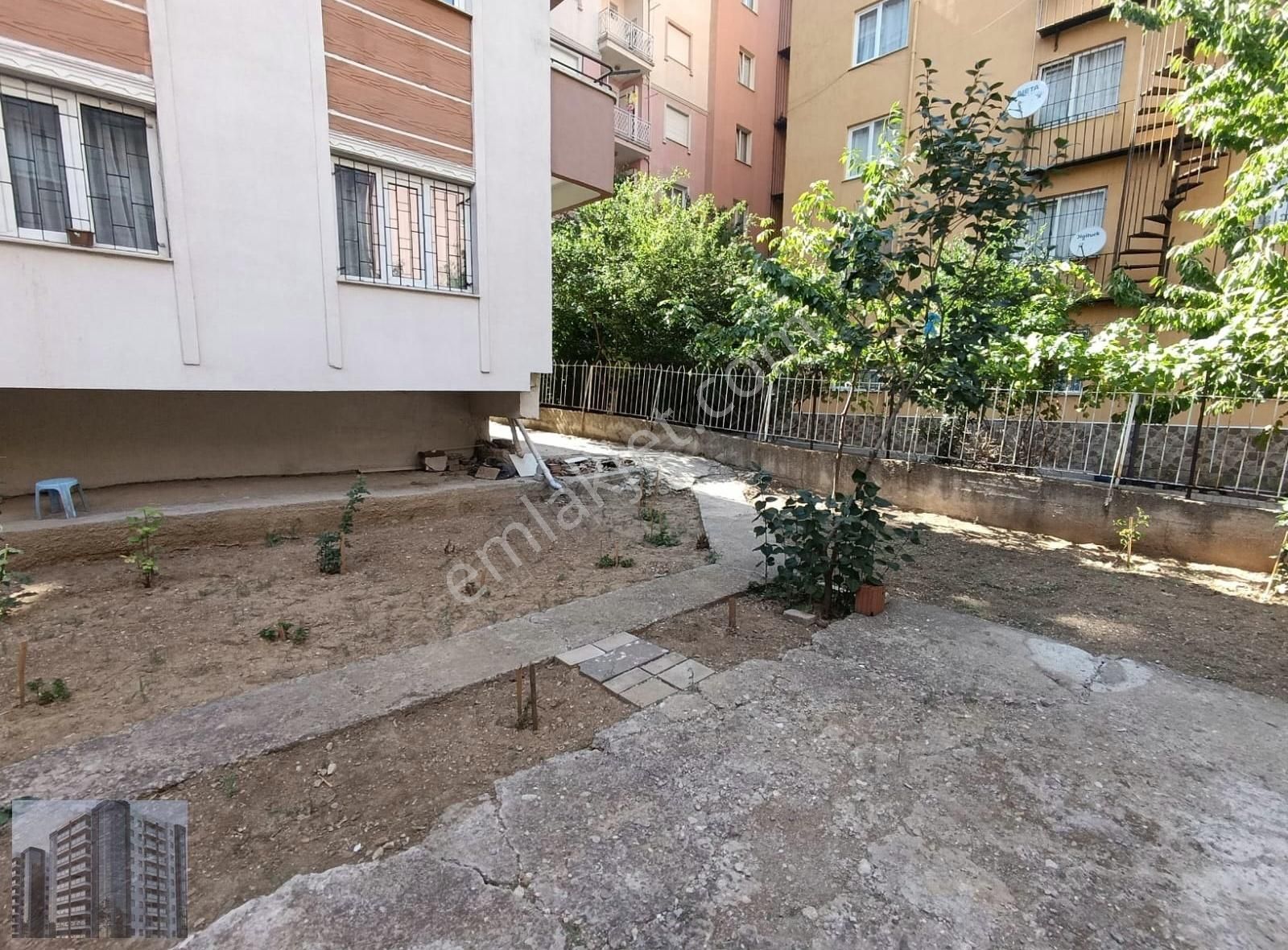 Uşak Merkez Kemalöz Mahallesinde Kiralık 3+1 Daire