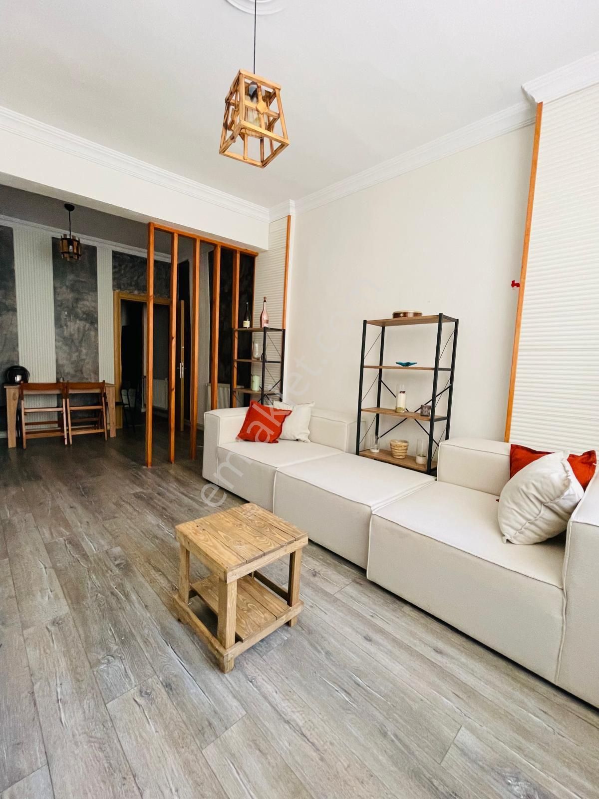 Kağıthane Axıs Avm Yakınında 1+1 Eşyalı Kiralık Daire.