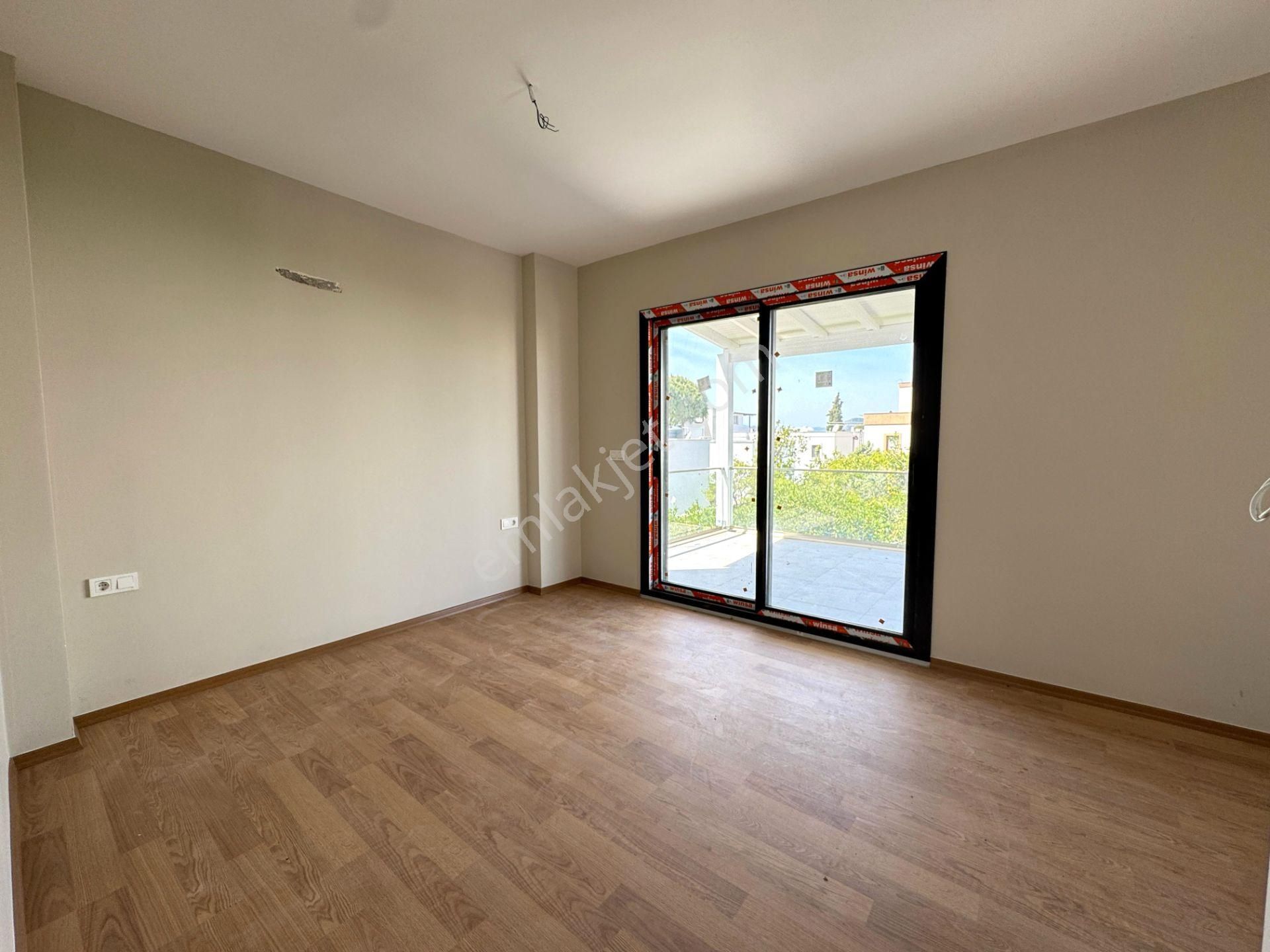 Turgutreis Merkez'de 250mt2 Arsa İçerisinde Satılık 3+1 Villa - Görsel 9