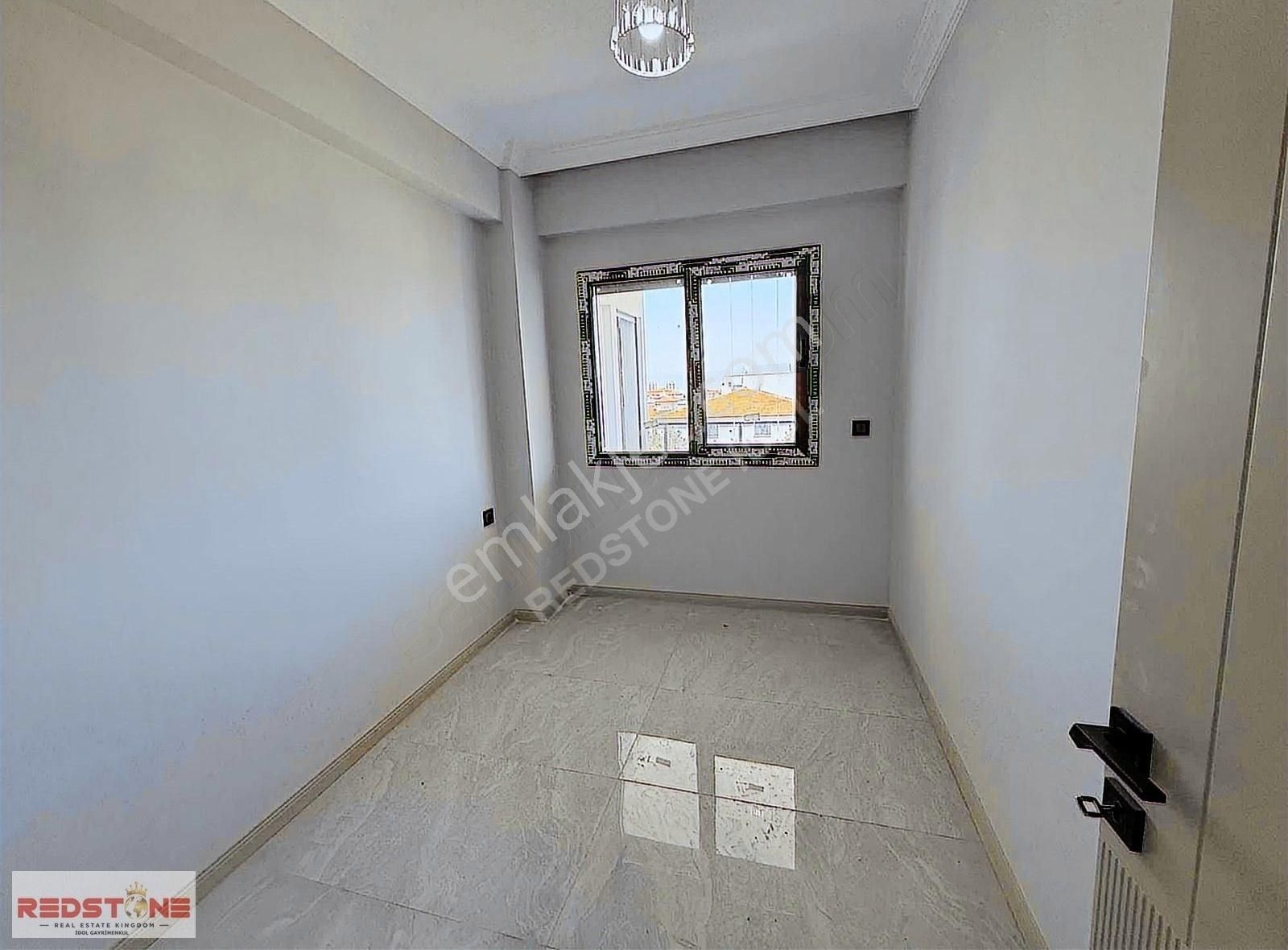 Redstone İdol Gayrimenkulden Şemikler'de Satılık 2 + 1 Daire - Görsel 18