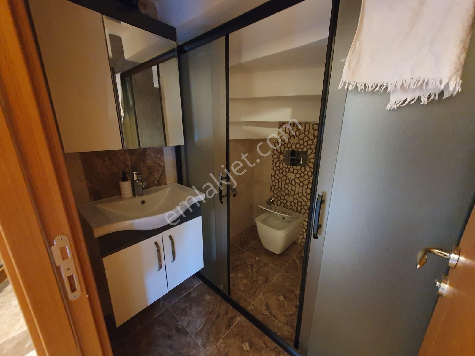 Altınoluk İlkbahar'dan Merkezde Elit Site İçinde 300m2 Müstakil Ultra Lüx Villa - Görsel 35