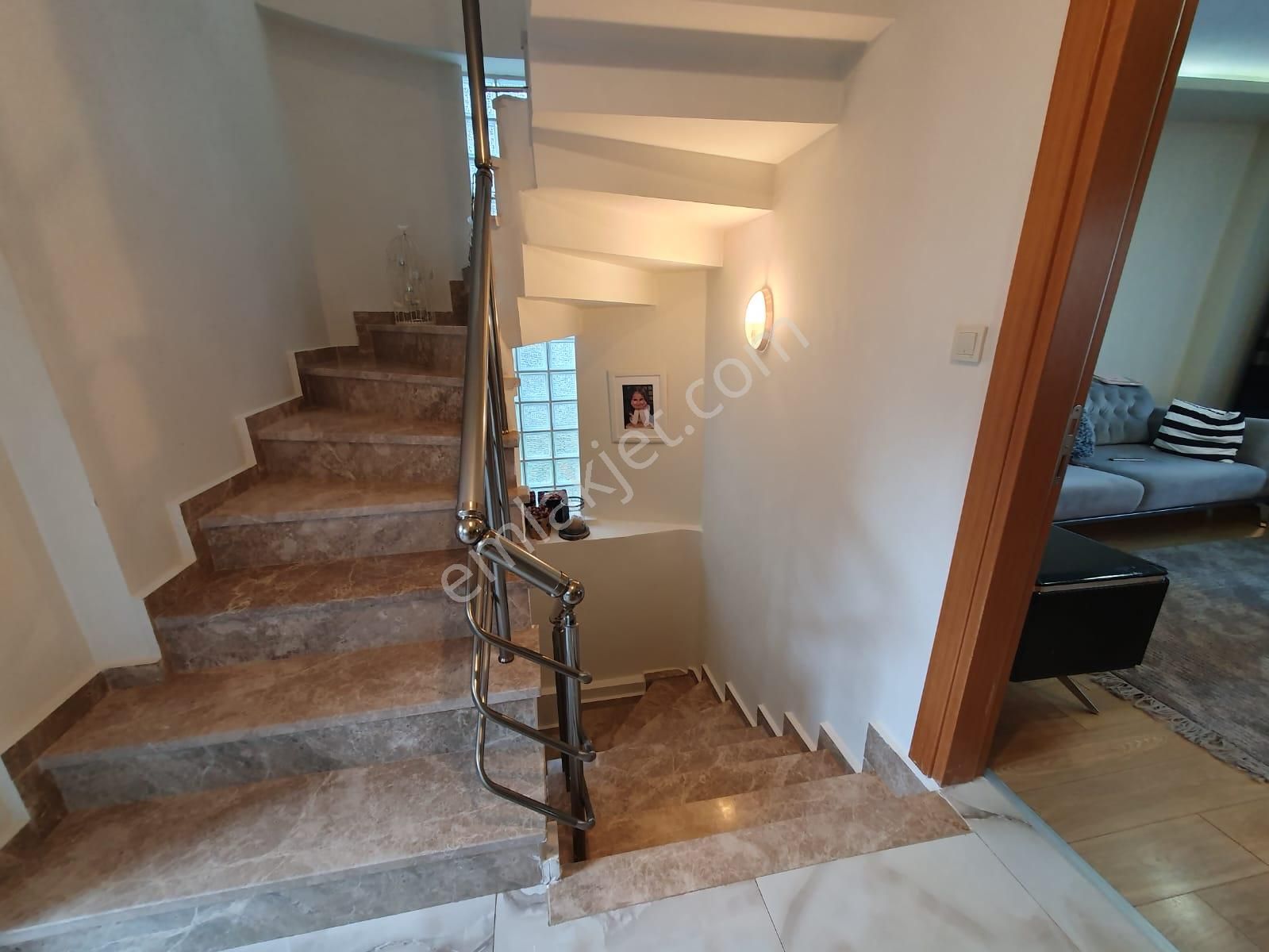 Altınoluk İlkbahar'dan Merkezde Elit Site İçinde 300m2 Müstakil Ultra Lüx Villa - Görsel 20