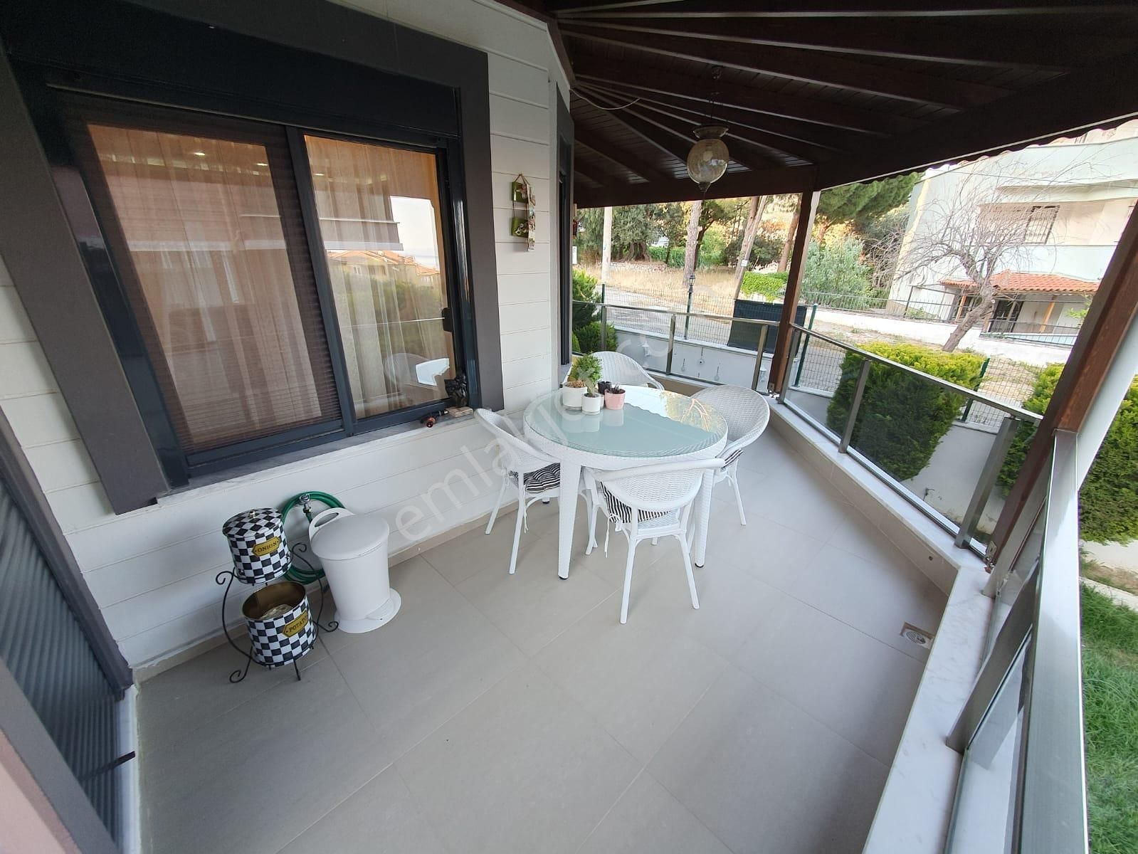 Altınoluk İlkbahar'dan Merkezde Elit Site İçinde 300m2 Müstakil Ultra Lüx Villa - Görsel 16