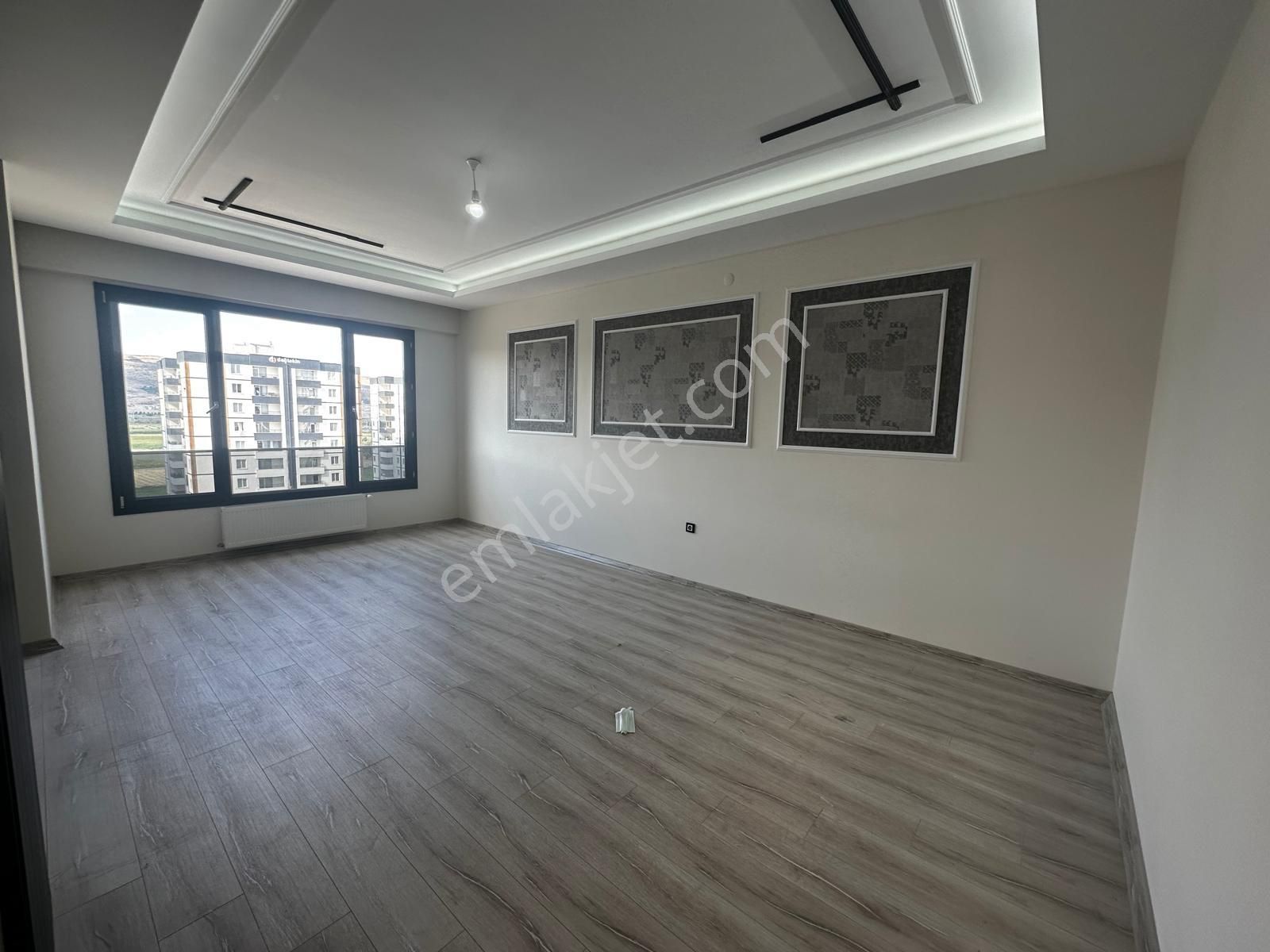 Şehir Hastanesi Yanı 4+1 Lüks Kiralık Daire