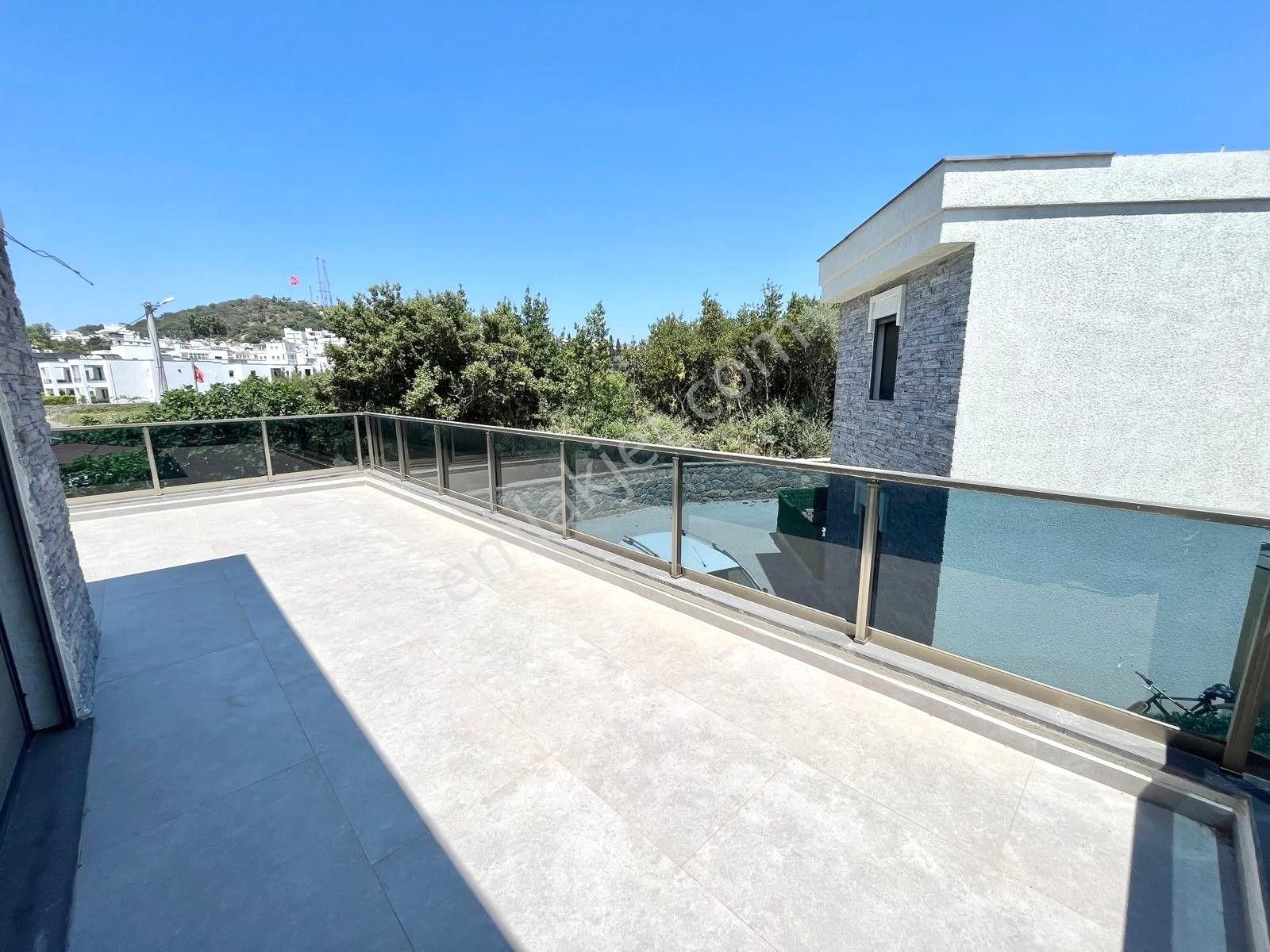 Turgutreis Merkez'de Satılık Tam Müstakil 4+1 Villa - Görsel 15