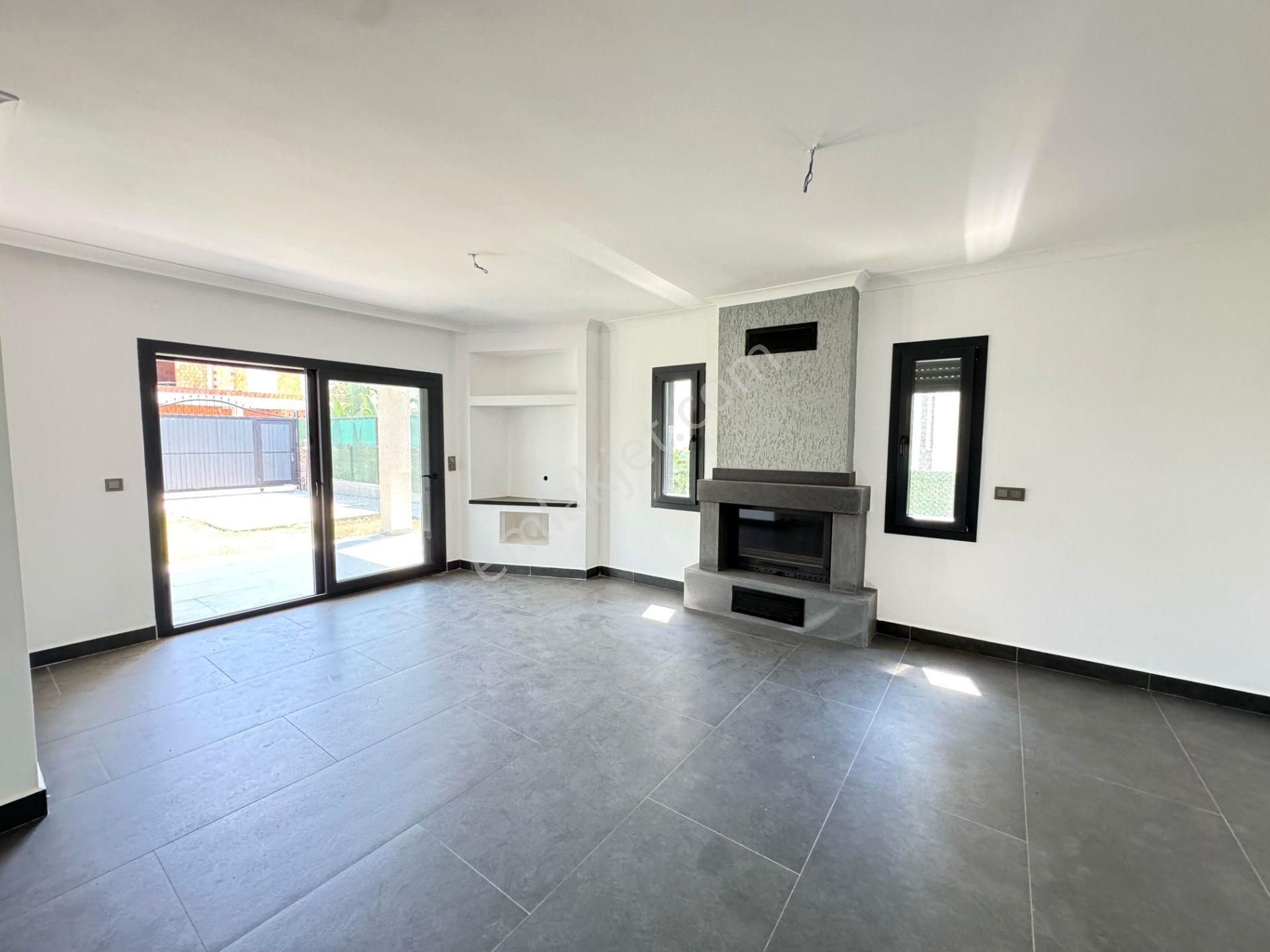 Turgutreis Merkez'de Satılık Tam Müstakil 4+1 Villa - Görsel 8