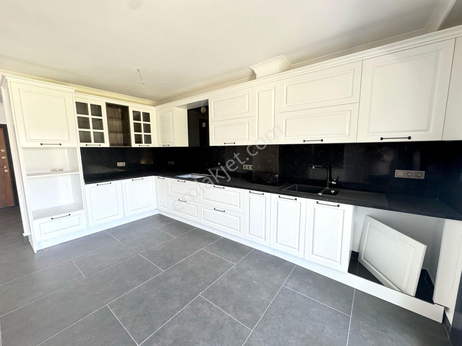 Turgutreis Merkez'de Satılık Tam Müstakil 4+1 Villa - Görsel 10