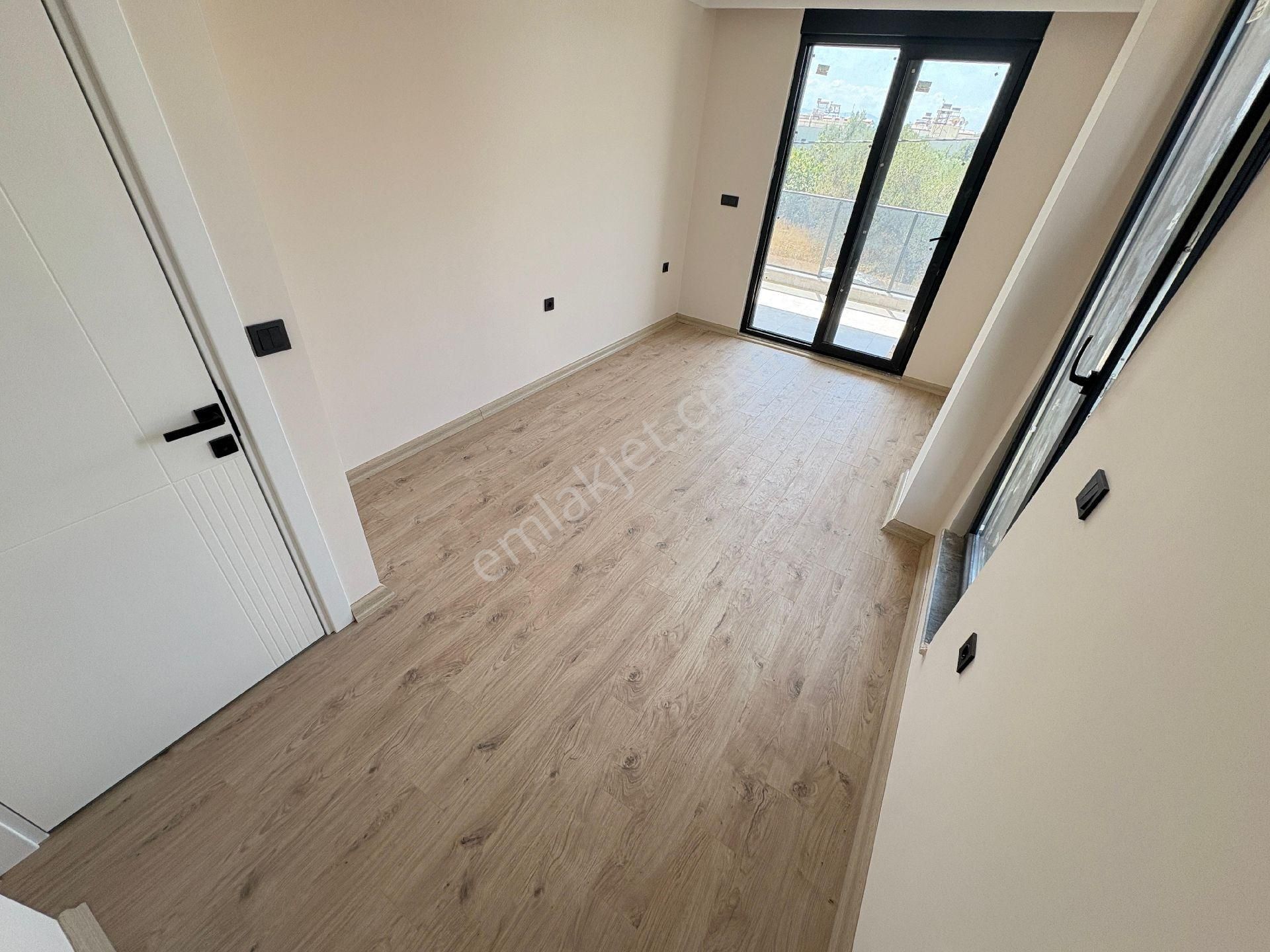 Arya'dan Denize 300 Metre Mesafede 4+1 Dubleks Villa - Görsel 22