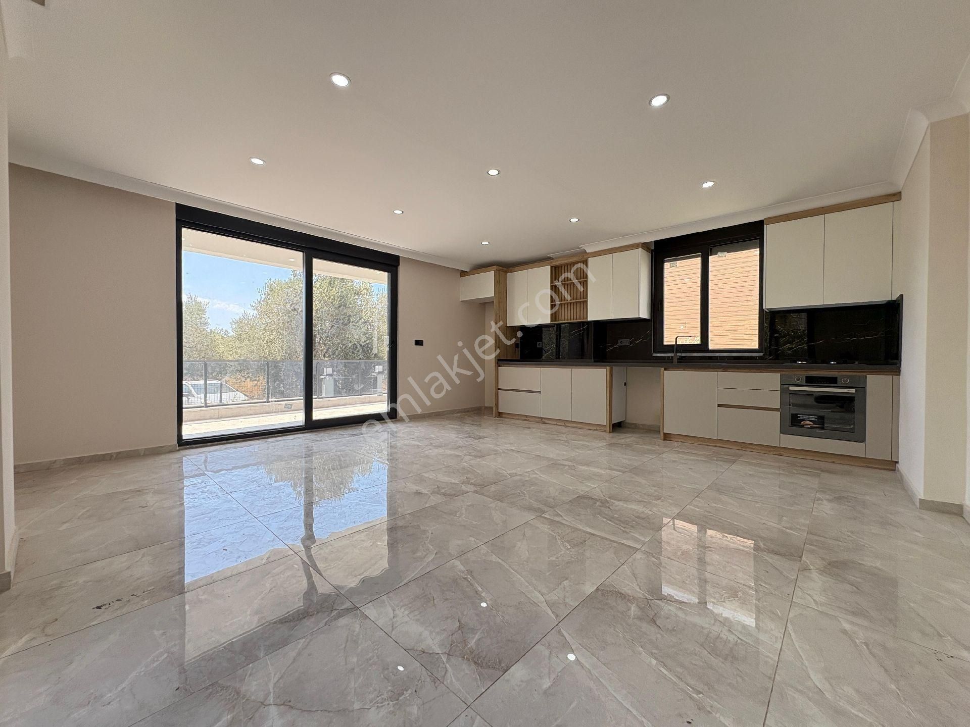 Arya'dan Denize 300 Metre Mesafede 4+1 Dubleks Villa - Görsel 5