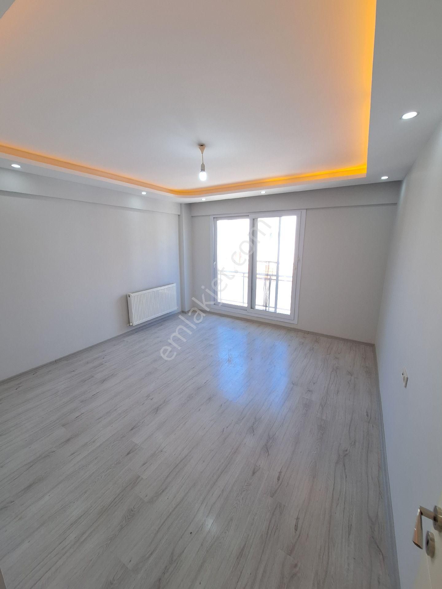 Atatürk Mahallesinde 3+1 Kiralık Daire