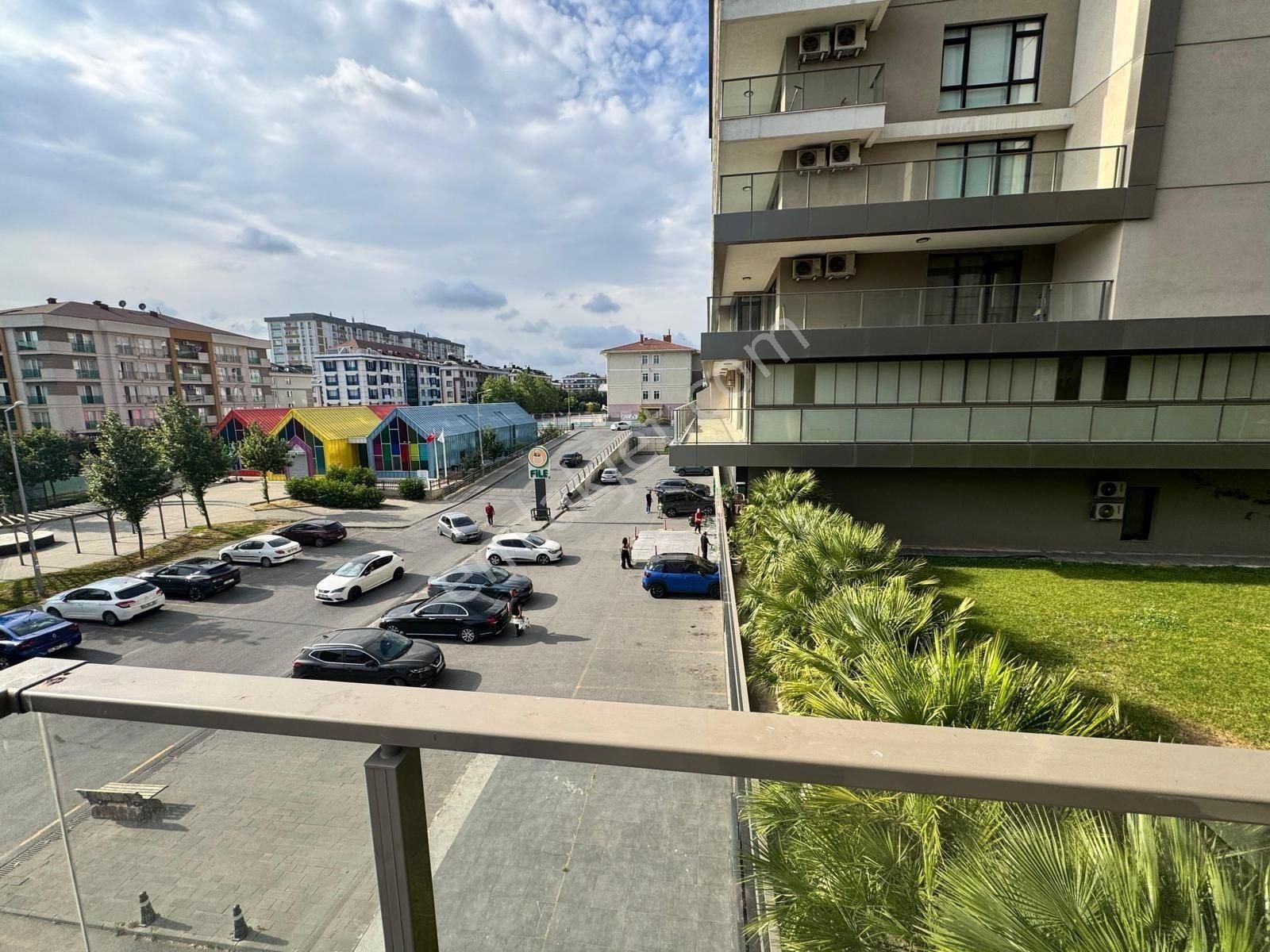 Azur Marmara Sitesinde Lüks Dizaynlı Satılık Daire 5+1 - Görsel 16