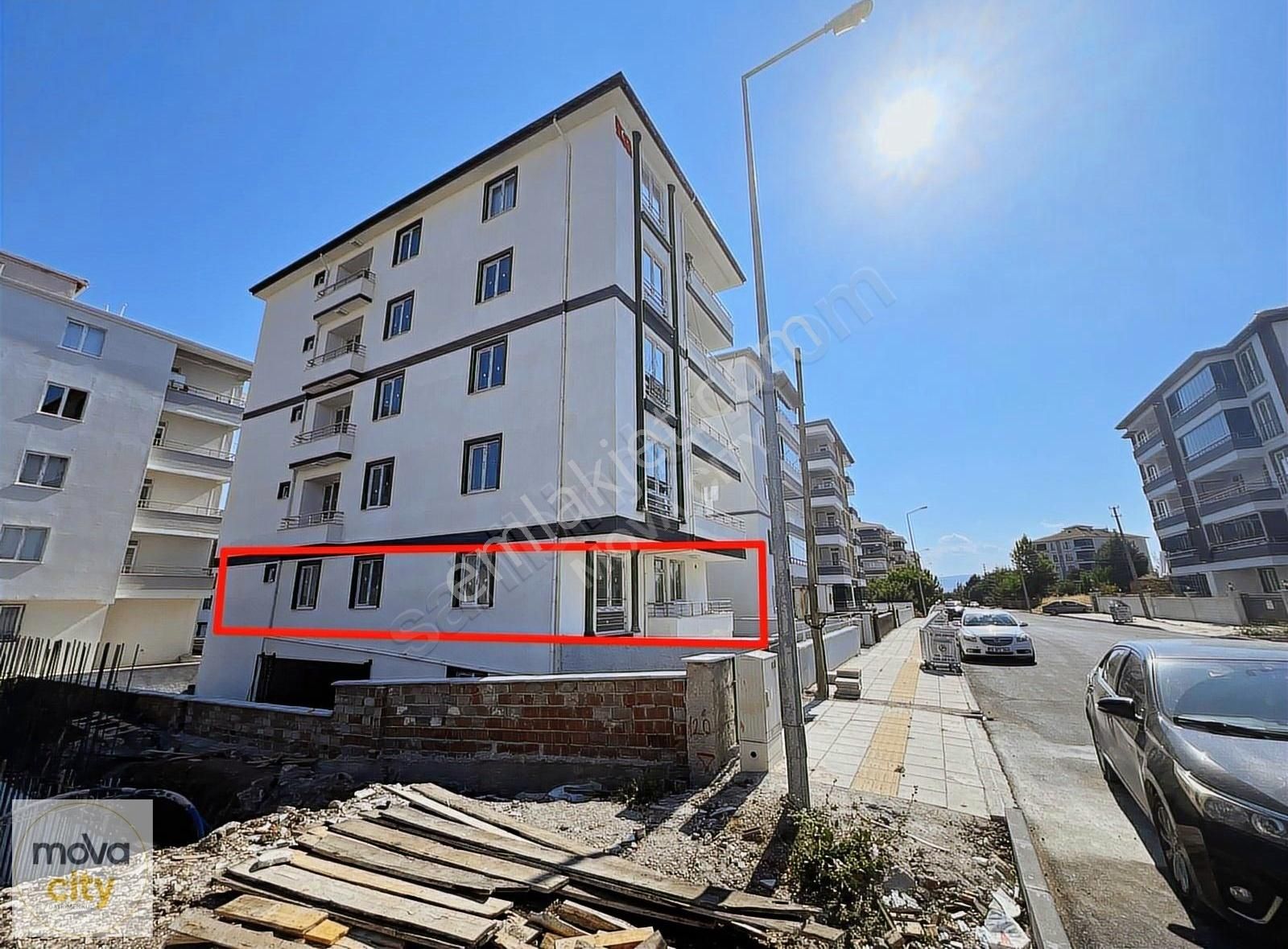 Bayatgediğinde Yüksek Giriş 4+1 Kiralık Daire