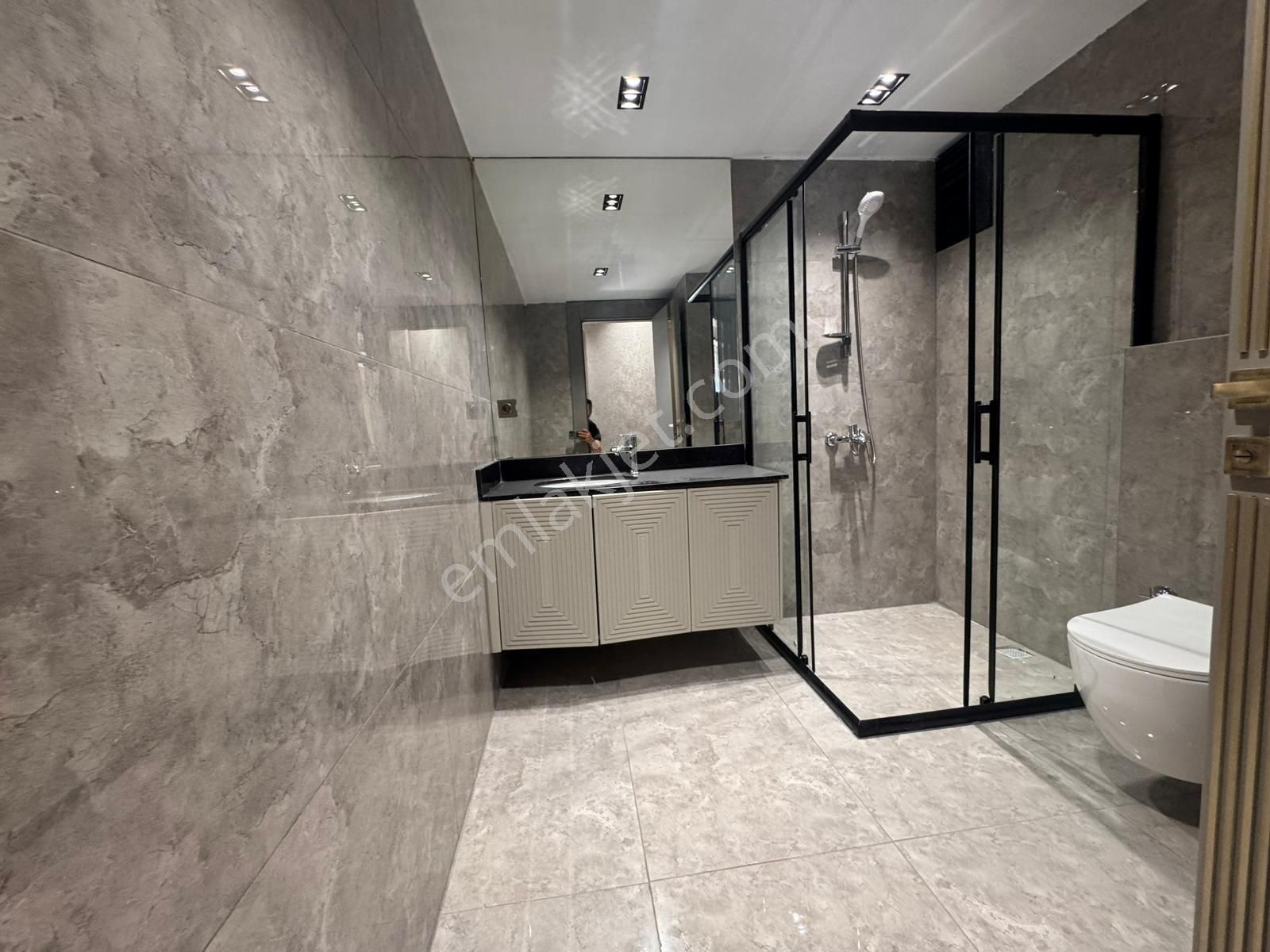 Fıstıklık'da Lüks Sıfır Daire Sağlık Ocağı Yakını - Görsel 15