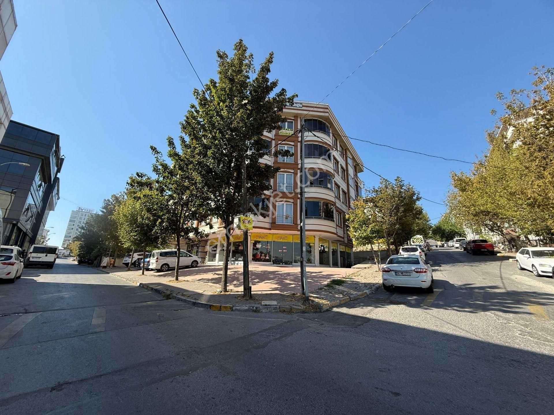 Yakuplu Mah Ambarlı Liman Yoluna Komşu Otoparklı 2+1=70m2 Daire