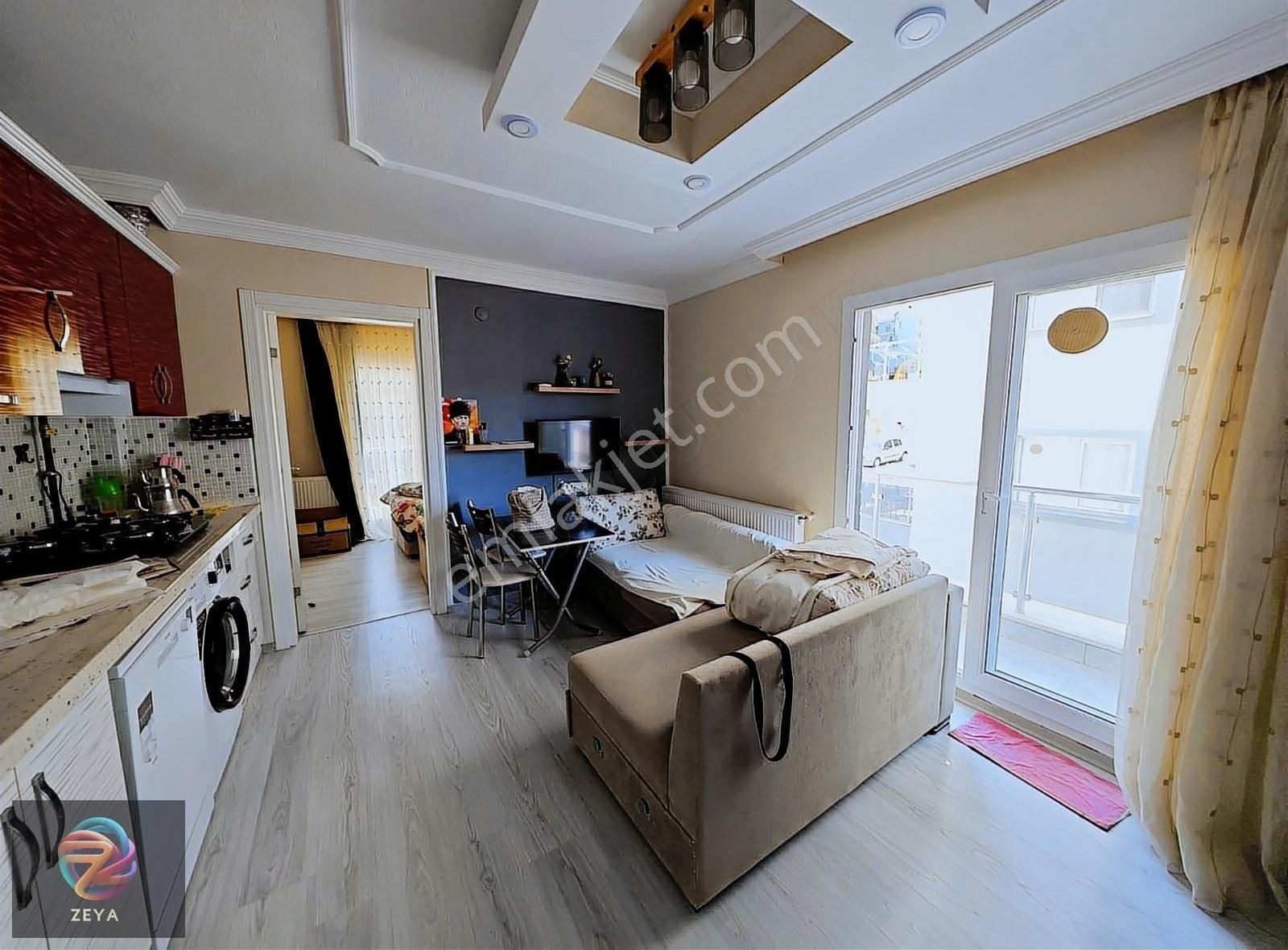 **söke Yenikentte Asansörlü, Ön Cephe, Modern 1+1 Kiralık**