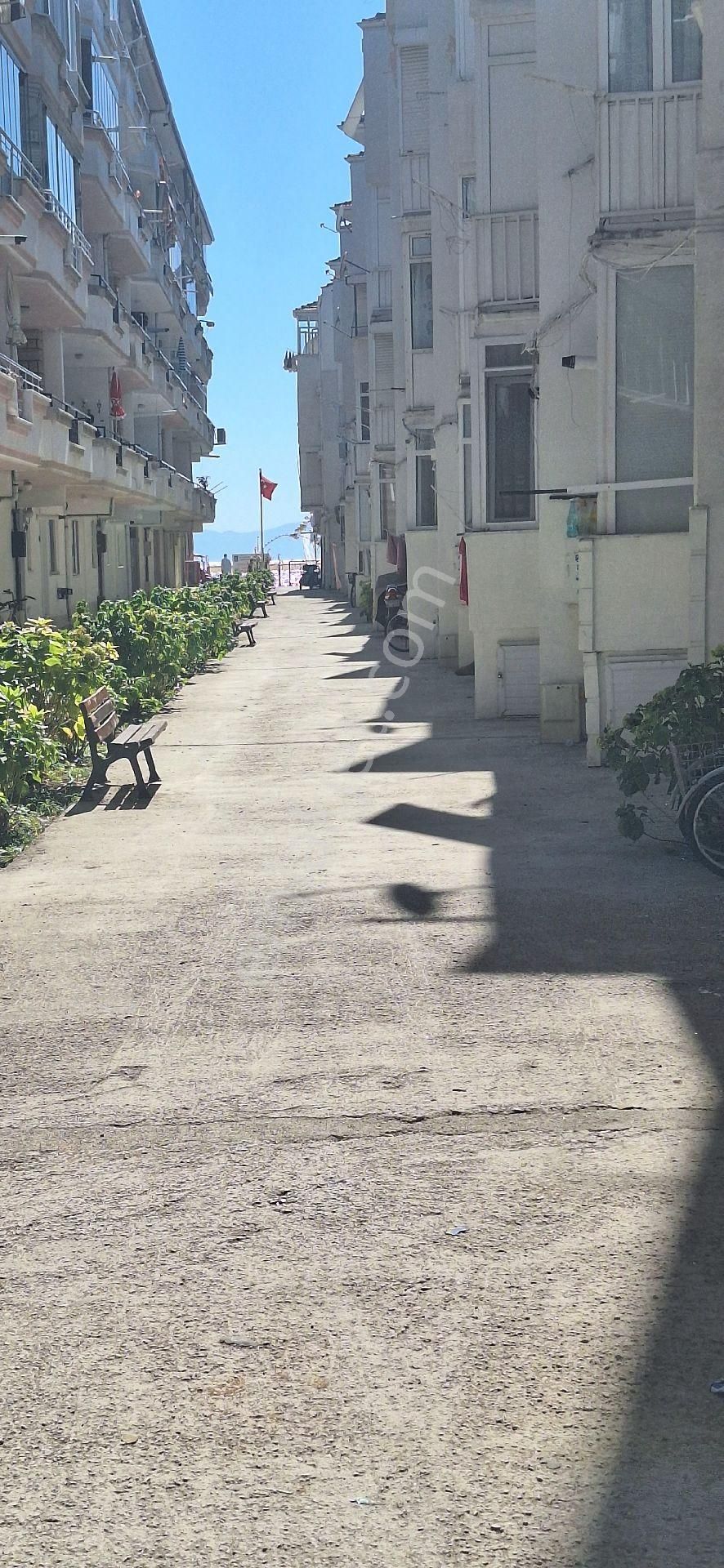 Gemlik K.kumla Feyza Emlak Tan Satılık Deniz Görür Daire - Görsel 4