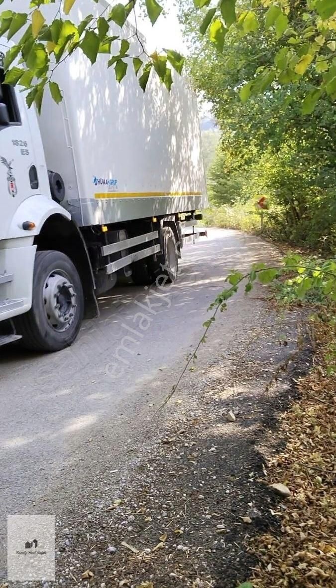 Satılık Köy Dibi Asfalt Boyu Dere Kenarı 6400m² Tarla İnegöl