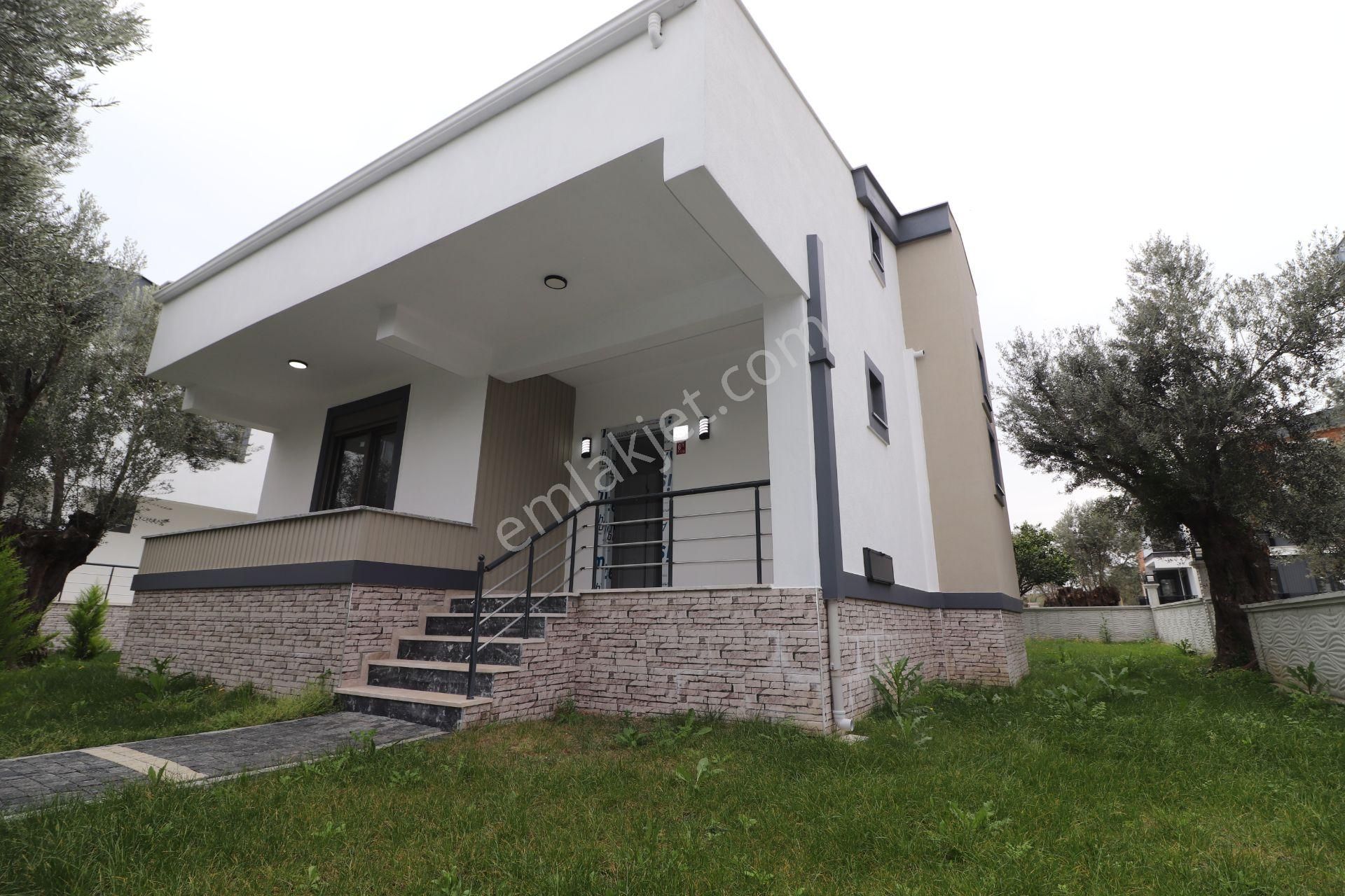 Altınoluk Un Göz Alıcı Doğasıyla Çevrili Lüx 4+1 Villa - Görsel 29