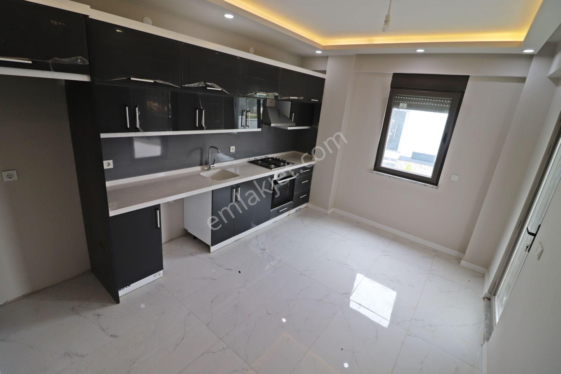 Altınoluk Un Göz Alıcı Doğasıyla Çevrili Lüx 4+1 Villa - Görsel 3