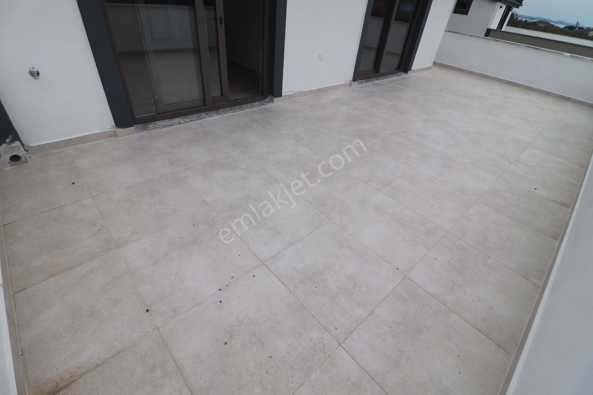 Altınoluk Un Göz Alıcı Doğasıyla Çevrili Lüx 4+1 Villa - Görsel 24