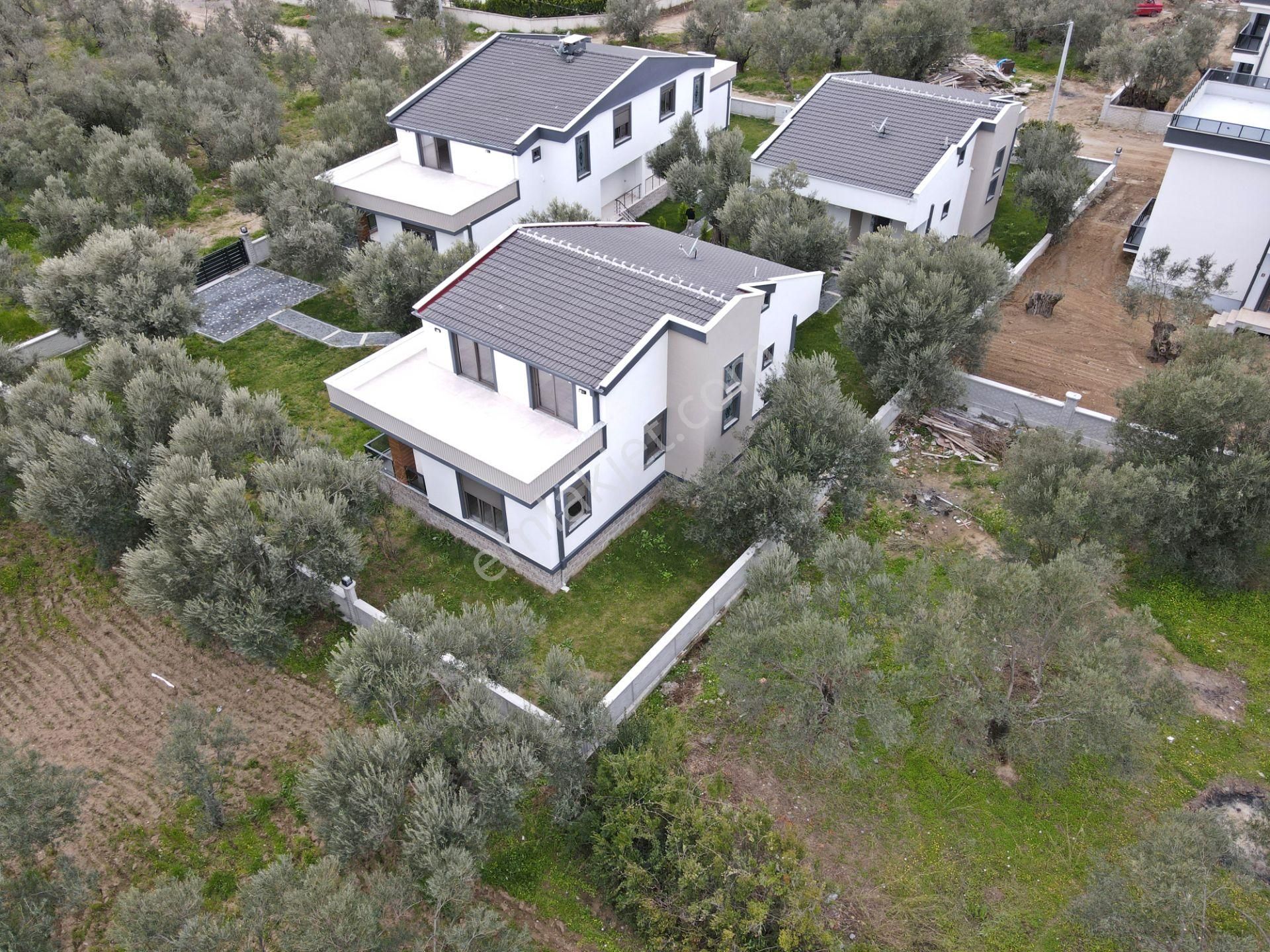 Altınoluk Un Göz Alıcı Doğasıyla Çevrili Lüx 4+1 Villa - Görsel 7