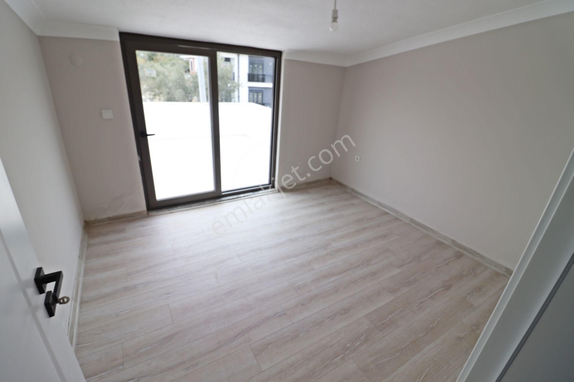 Altınoluk Un Göz Alıcı Doğasıyla Çevrili Lüx 4+1 Villa - Görsel 25