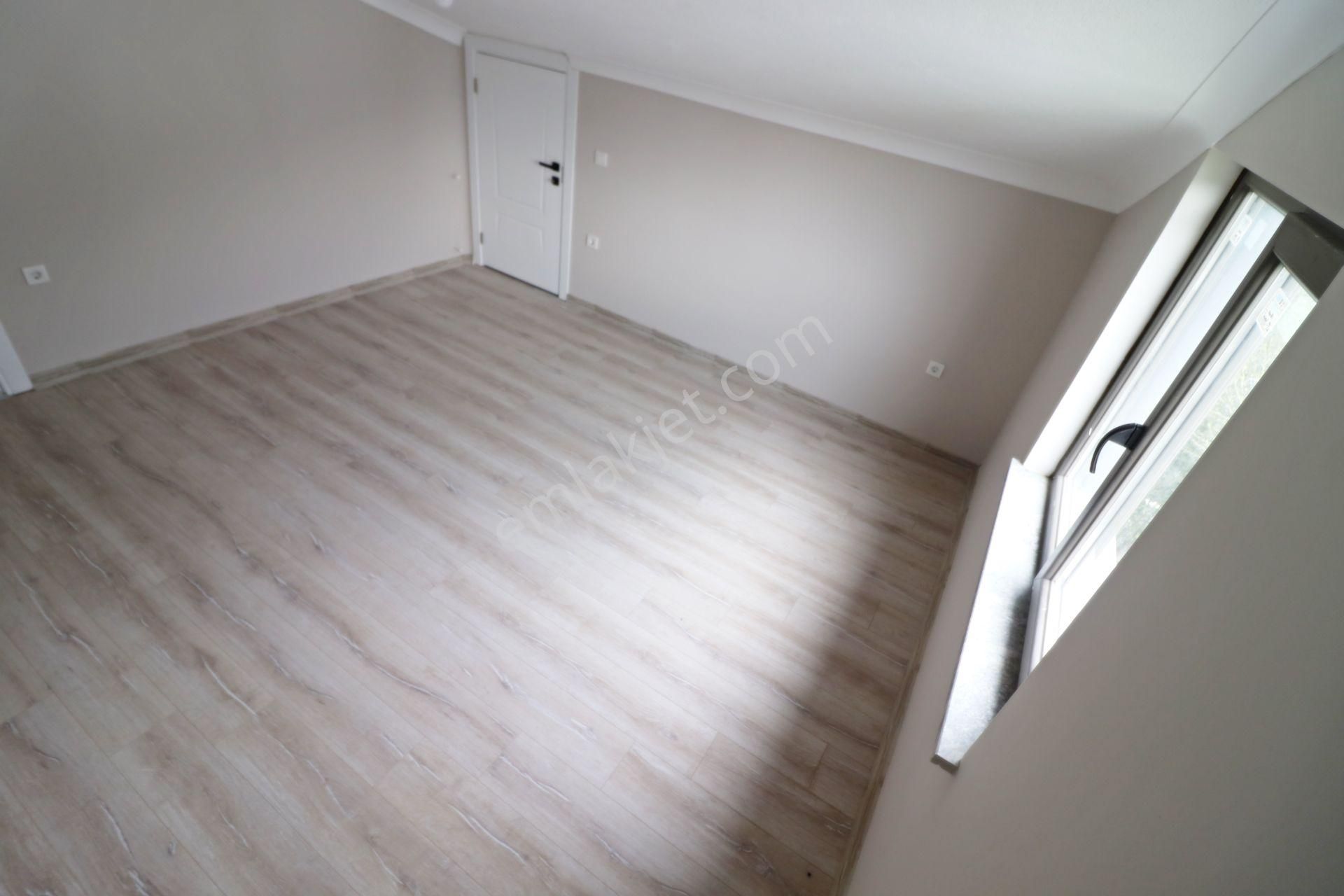 Altınoluk Un Göz Alıcı Doğasıyla Çevrili Lüx 4+1 Villa - Görsel 20