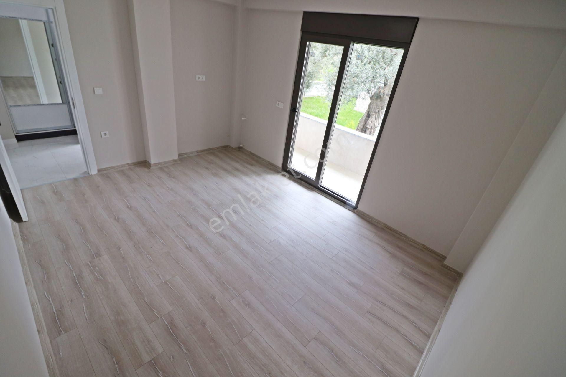 Altınoluk Un Göz Alıcı Doğasıyla Çevrili Lüx 4+1 Villa - Görsel 15