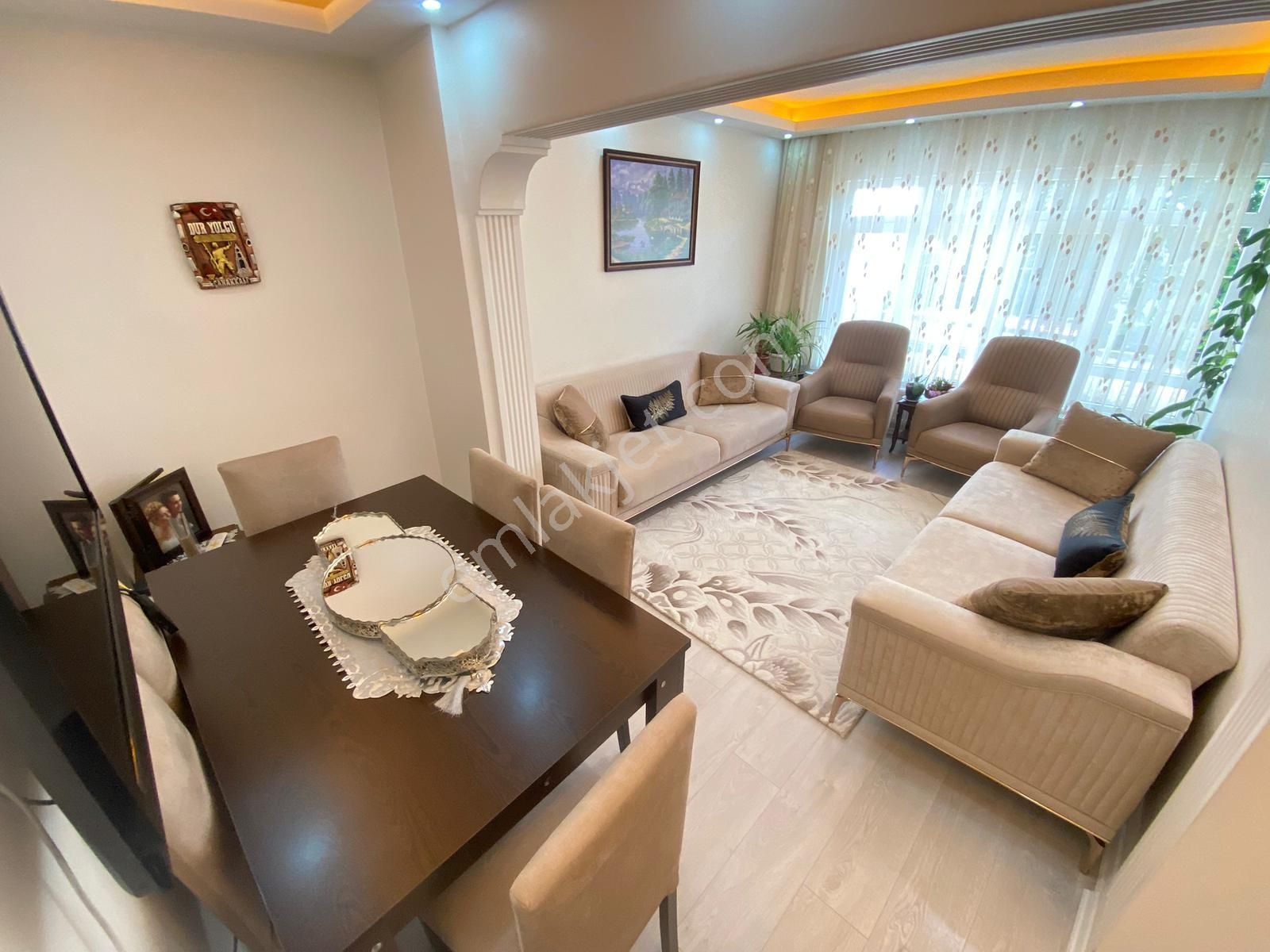 Evim Ankara'dan Kuşcağız Mahallesi Cadde Dibi Kök Tapu Asansörlü 2+1 Daire