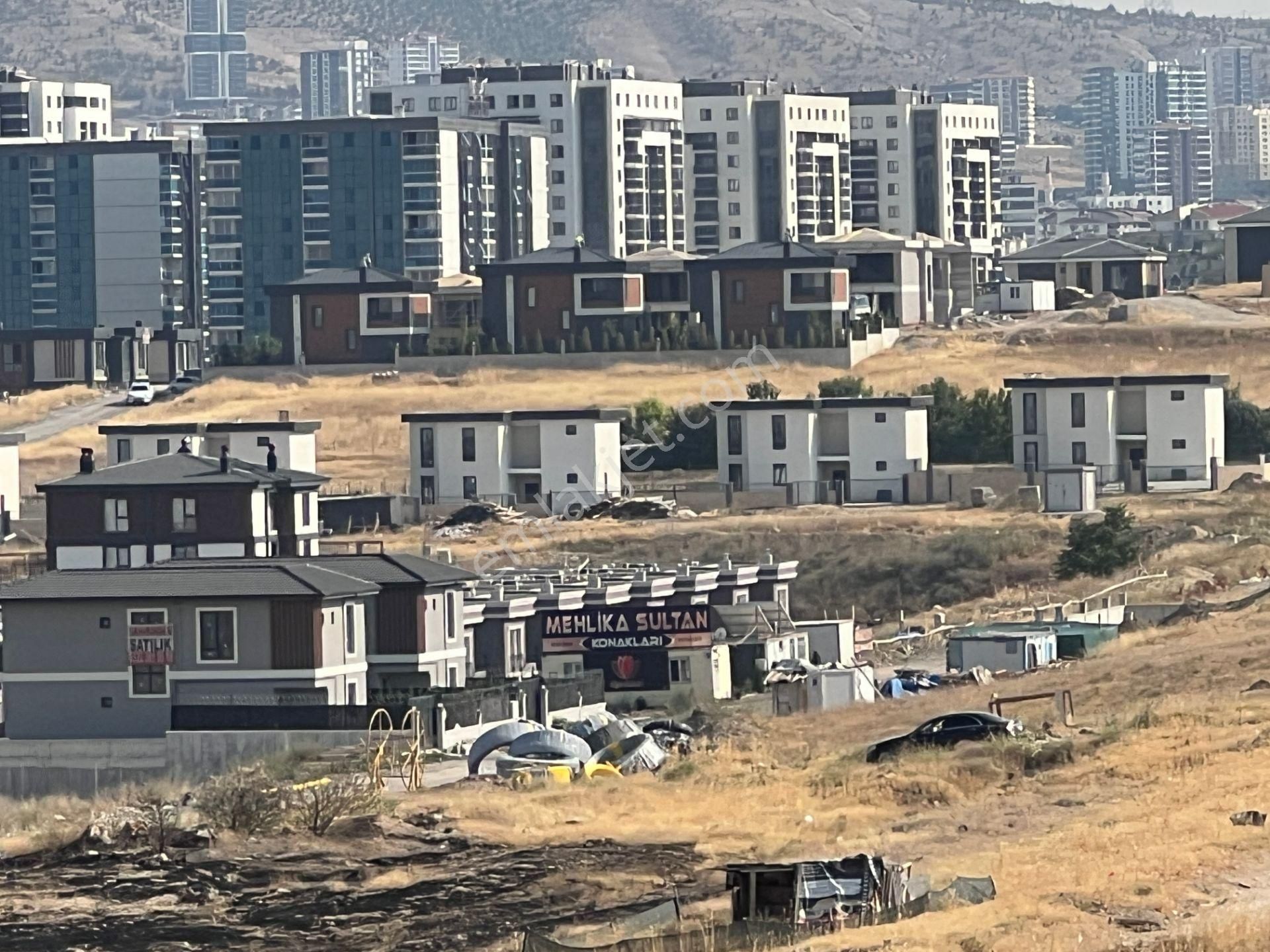 Etimesgut Ahimesut Mah Ön Cephe Sıfır Asansorlü Katta Daire