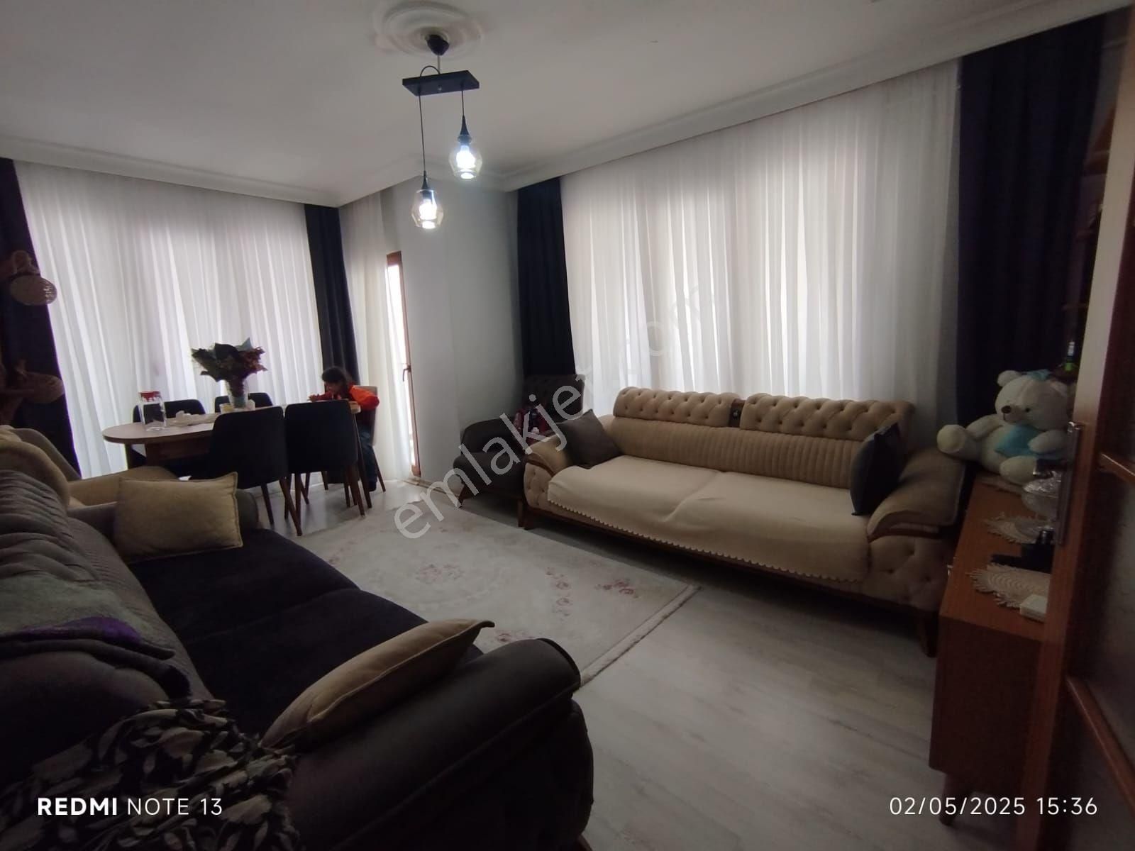 Samandıra Merkezde Metro Yanı 3+1 İskanlı Üst Dublks Daire