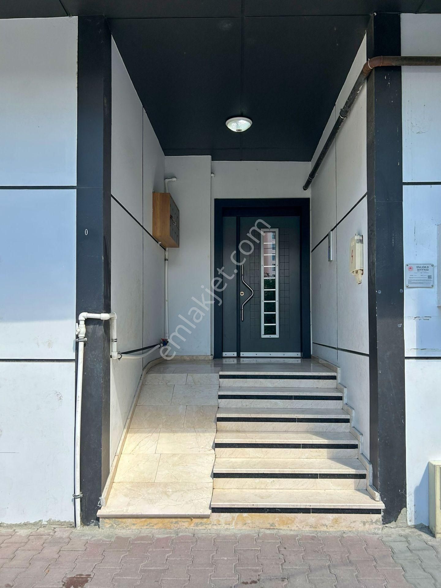 Marcity'den K.çekmecede Starcity Yakını 2+1 Daire - Görsel 32