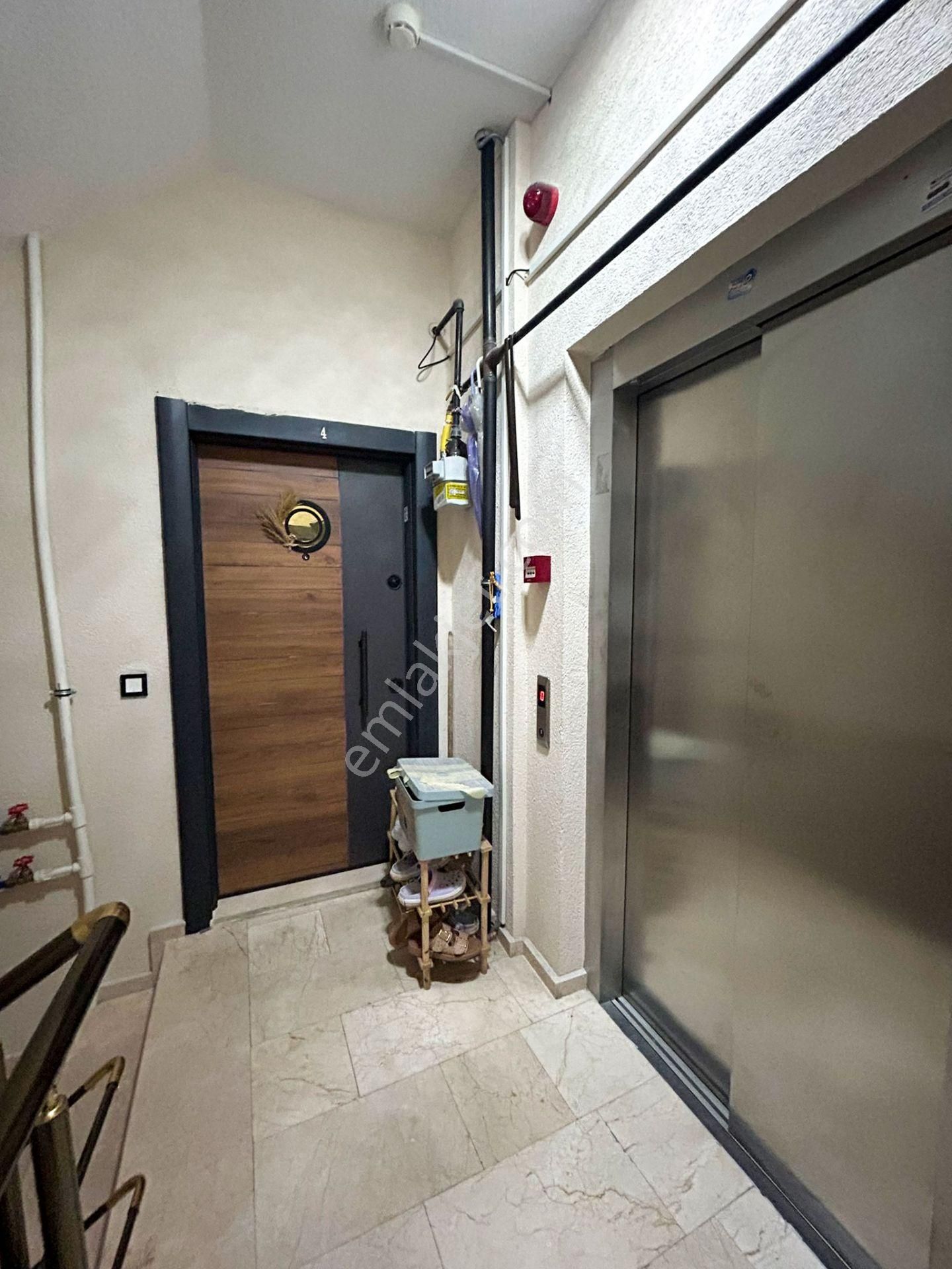 Marcity'den K.çekmecede Starcity Yakını 2+1 Daire - Görsel 30