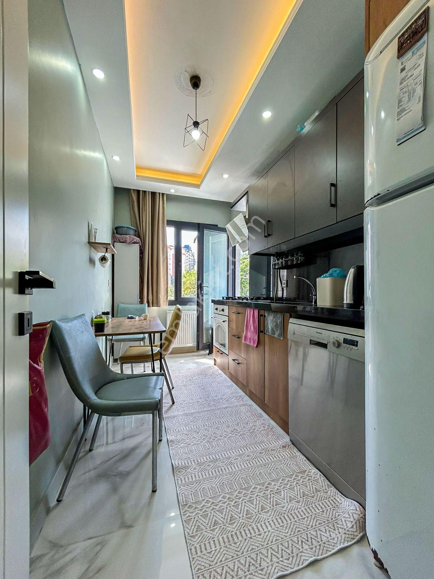 Marcity'den K.çekmecede Starcity Yakını 2+1 Daire - Görsel 10