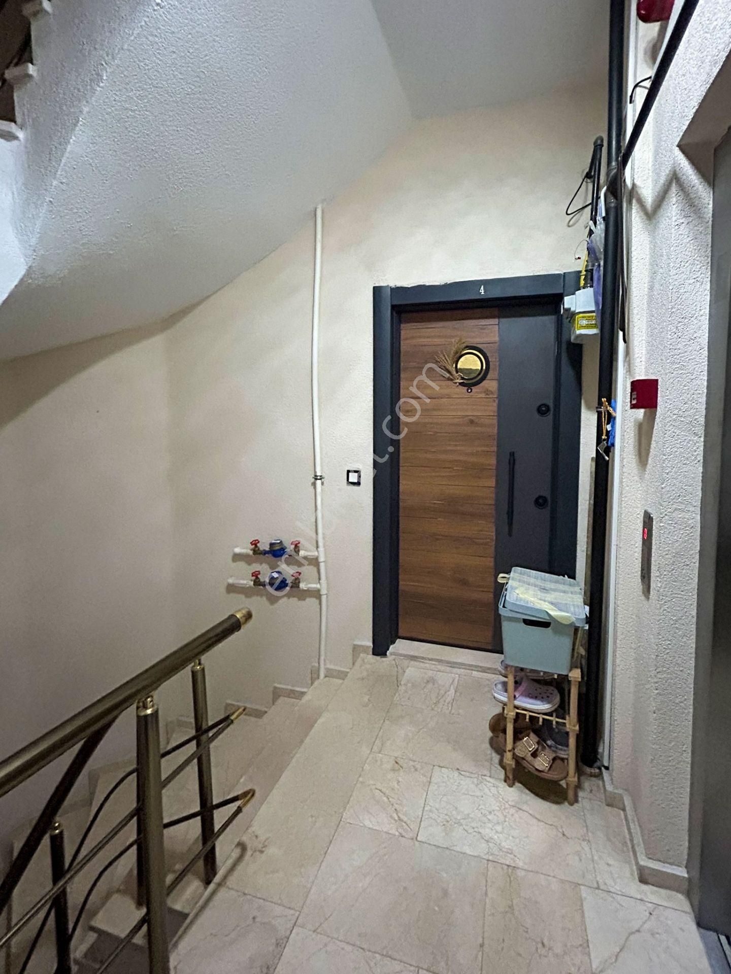 Marcity'den K.çekmecede Starcity Yakını 2+1 Daire - Görsel 31