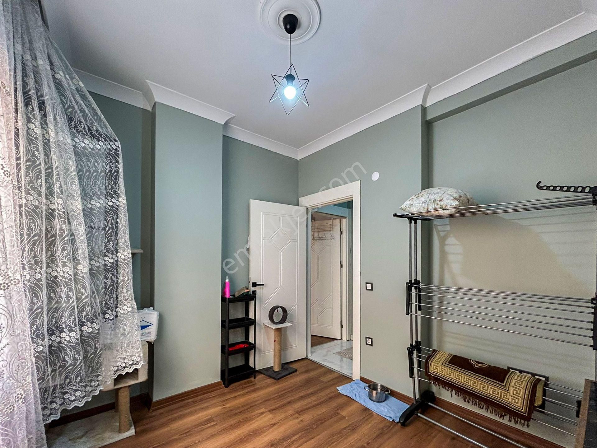 Marcity'den K.çekmecede Starcity Yakını 2+1 Daire - Görsel 25