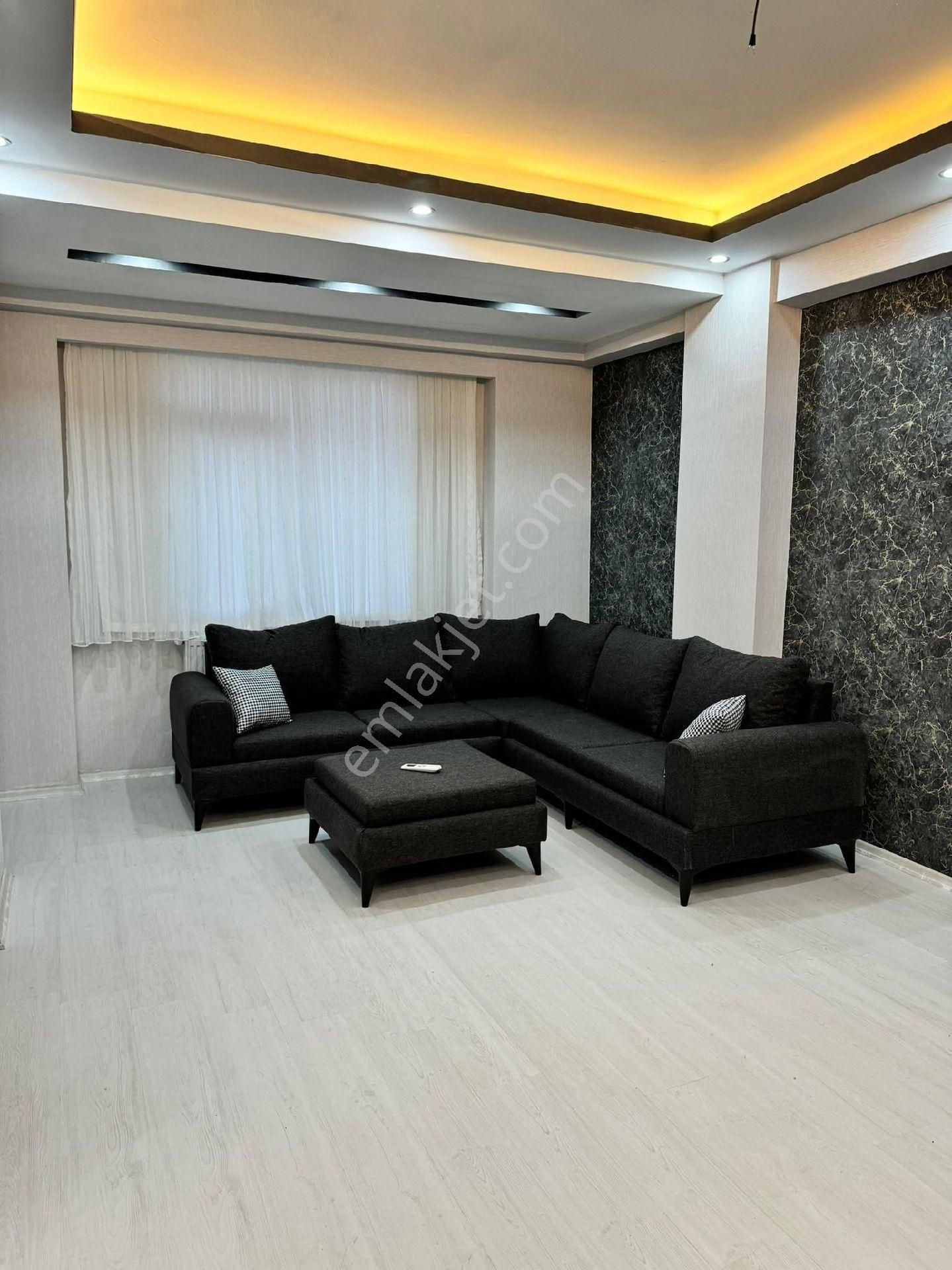 📍nf Emlaktan Satılık Full Eşyalı 1+1 Ara Kat