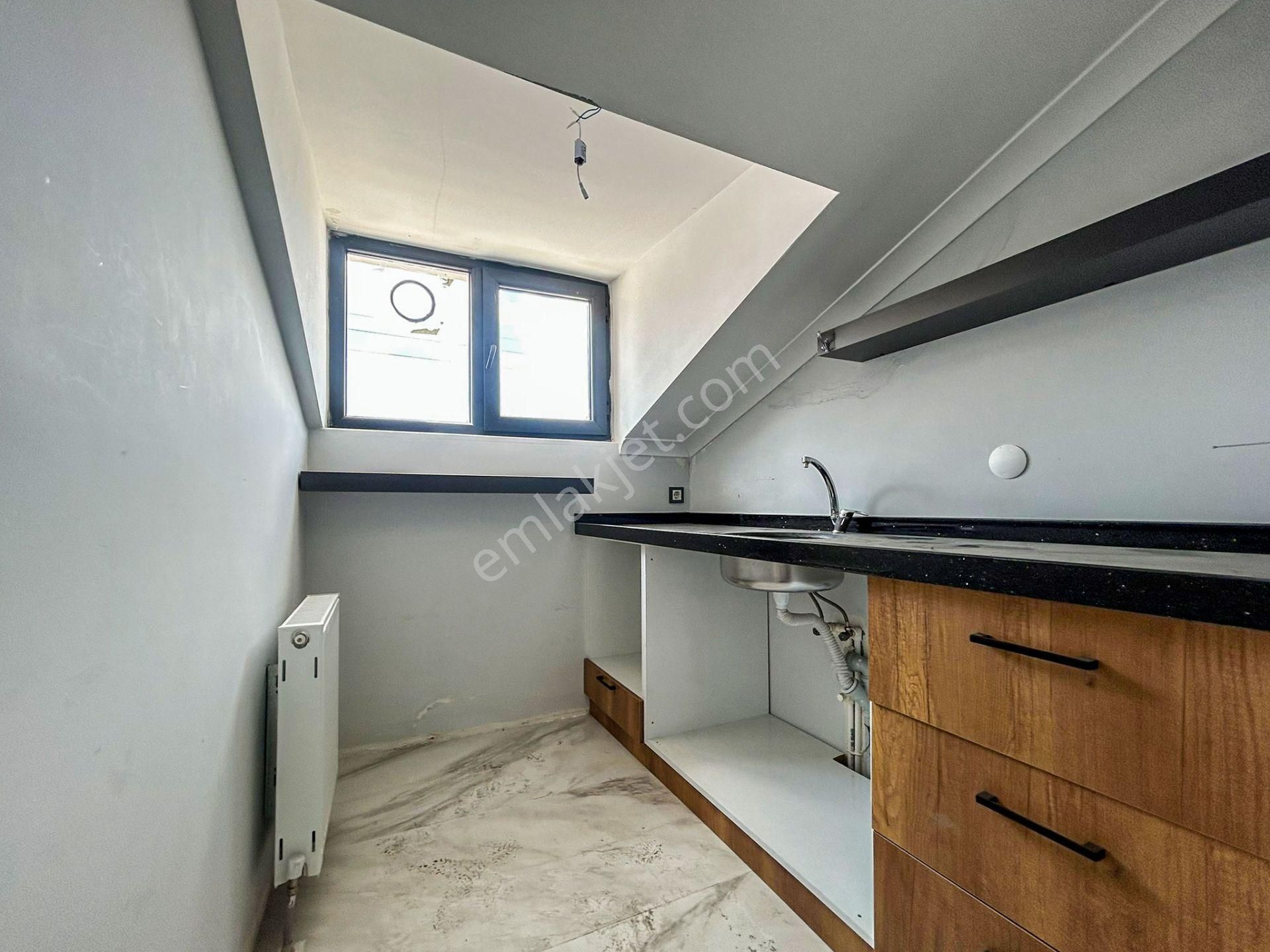 Marcity'den K.çekmece Basın Ekspres Yakını 3+2 Dublex Daire - Görsel 24