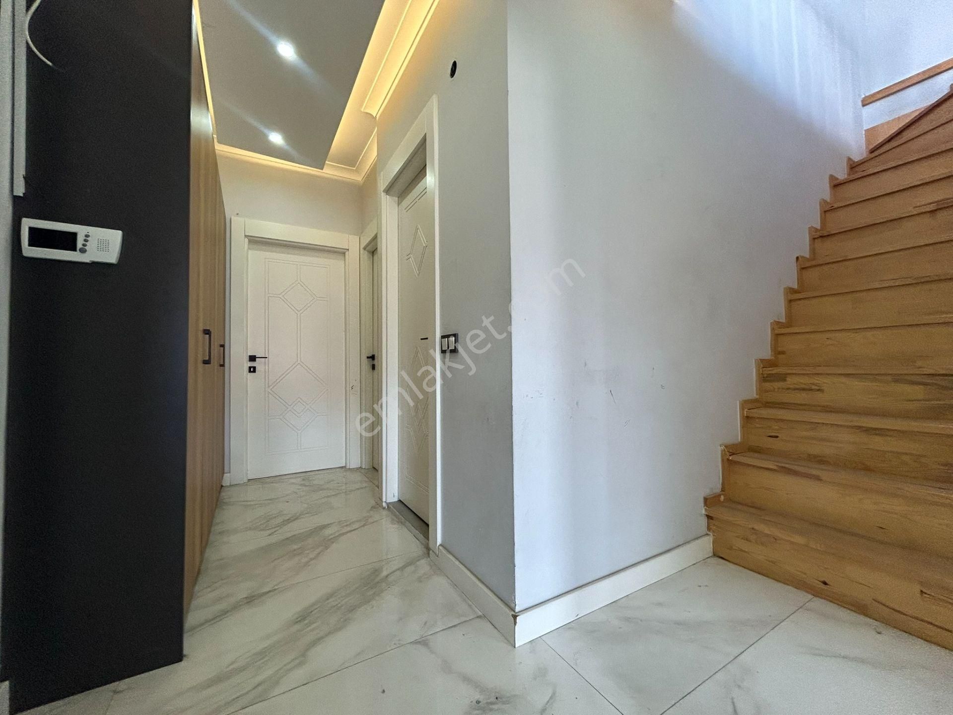 Marcity'den K.çekmece Basın Ekspres Yakını 3+2 Dublex Daire - Görsel 4