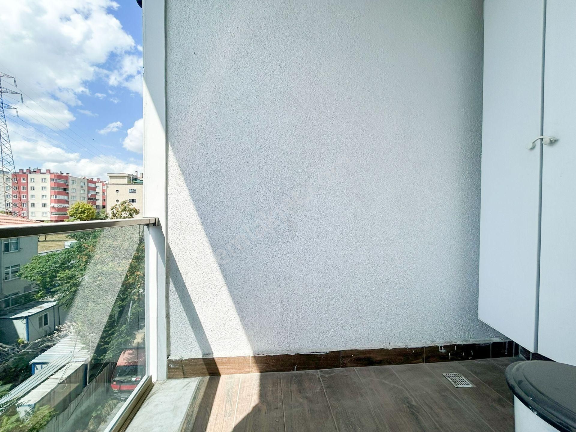 Marcity'den K.çekmece Basın Ekspres Yakını 3+2 Dublex Daire - Görsel 10