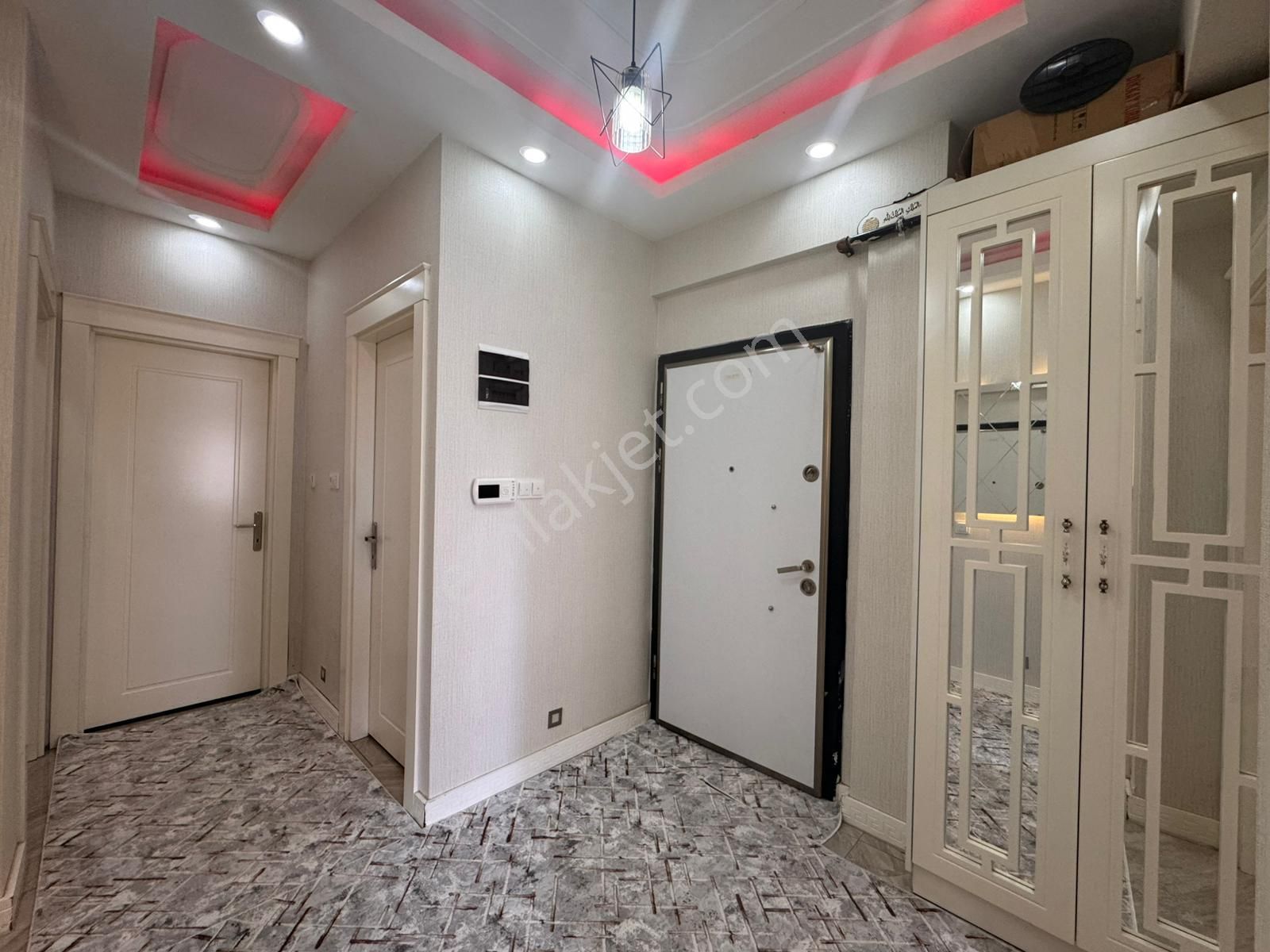 Fıstıklık'da Fırsat Daire Yüksek Giriş 2+1 - Görsel 10