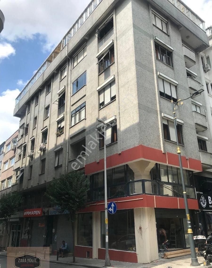 Baruthane Caddesi Üzerinde Satılık Dükkan