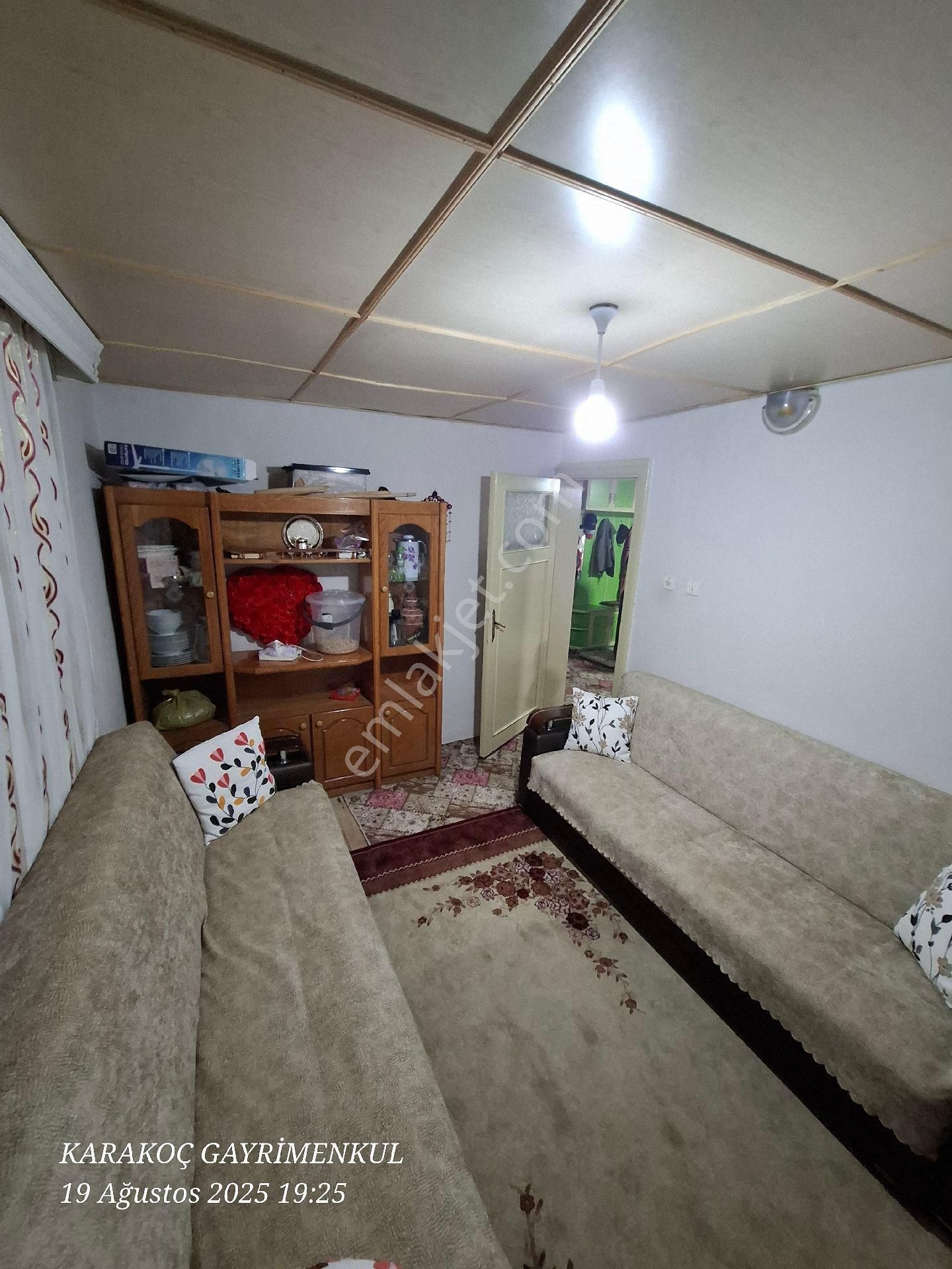 Meram Kovanağzı Mahallesinde Satılık 258m2 Arsanın İçinde Mustakil Ev Acil Satılık - Görsel 5