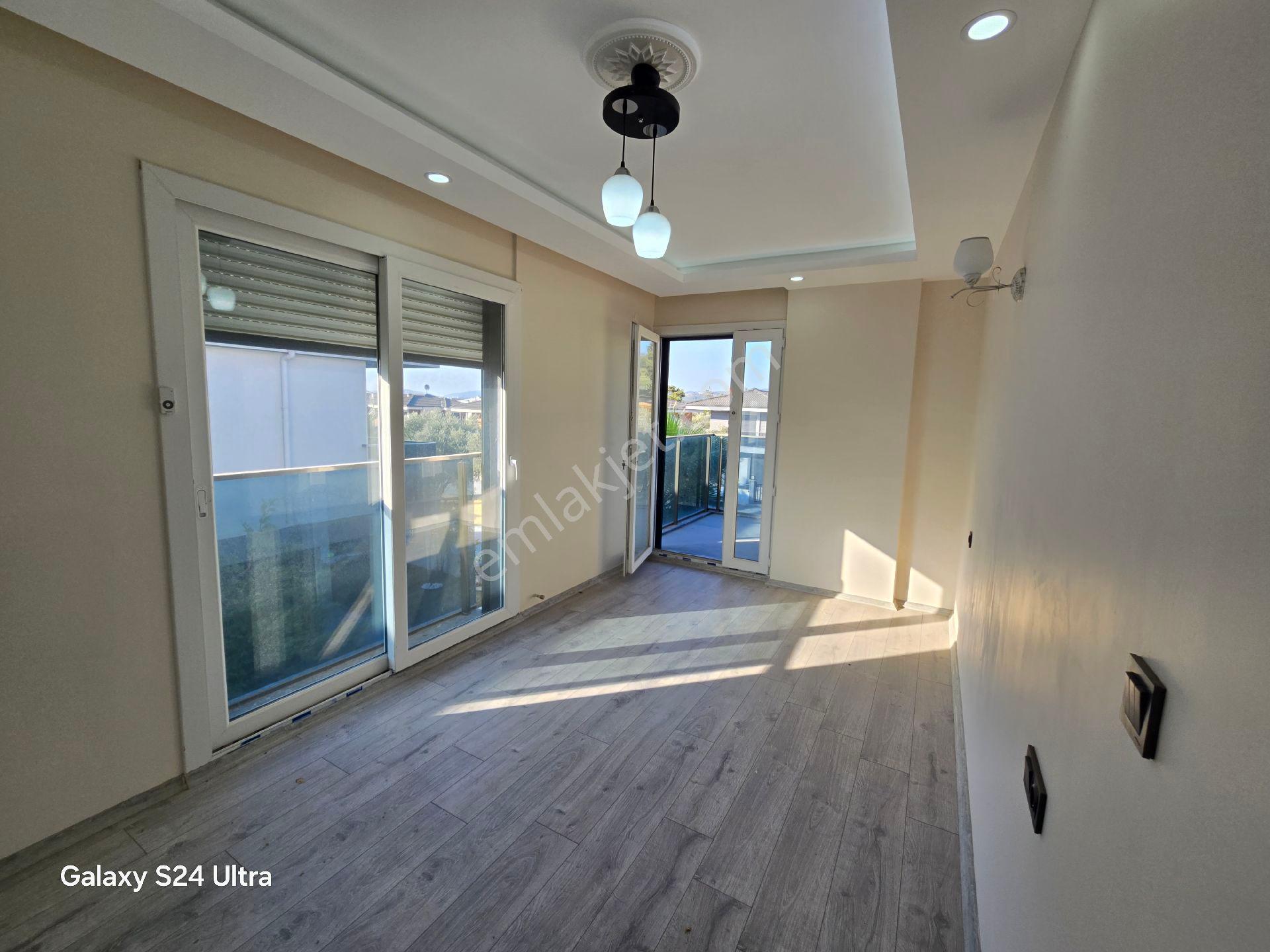 Güzelçamlı’da Denize Yürüme Mesafesinde Tek Müstakil Bağımsız 4+1 145m2 Geniş Bahçeli Lux Villa - Görsel 24