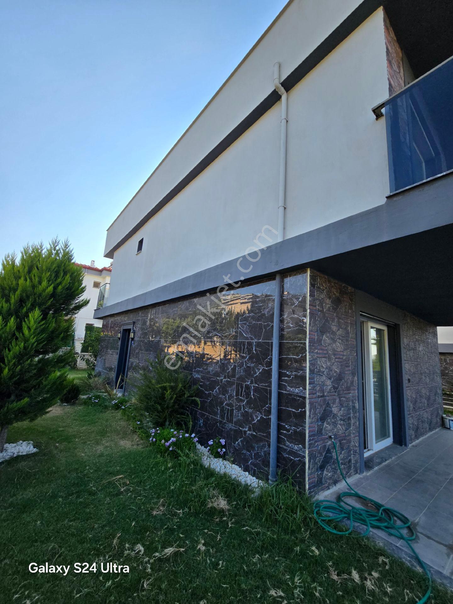 Güzelçamlı’da Denize Yürüme Mesafesinde Tek Müstakil Bağımsız 4+1 145m2 Geniş Bahçeli Lux Villa - Görsel 33