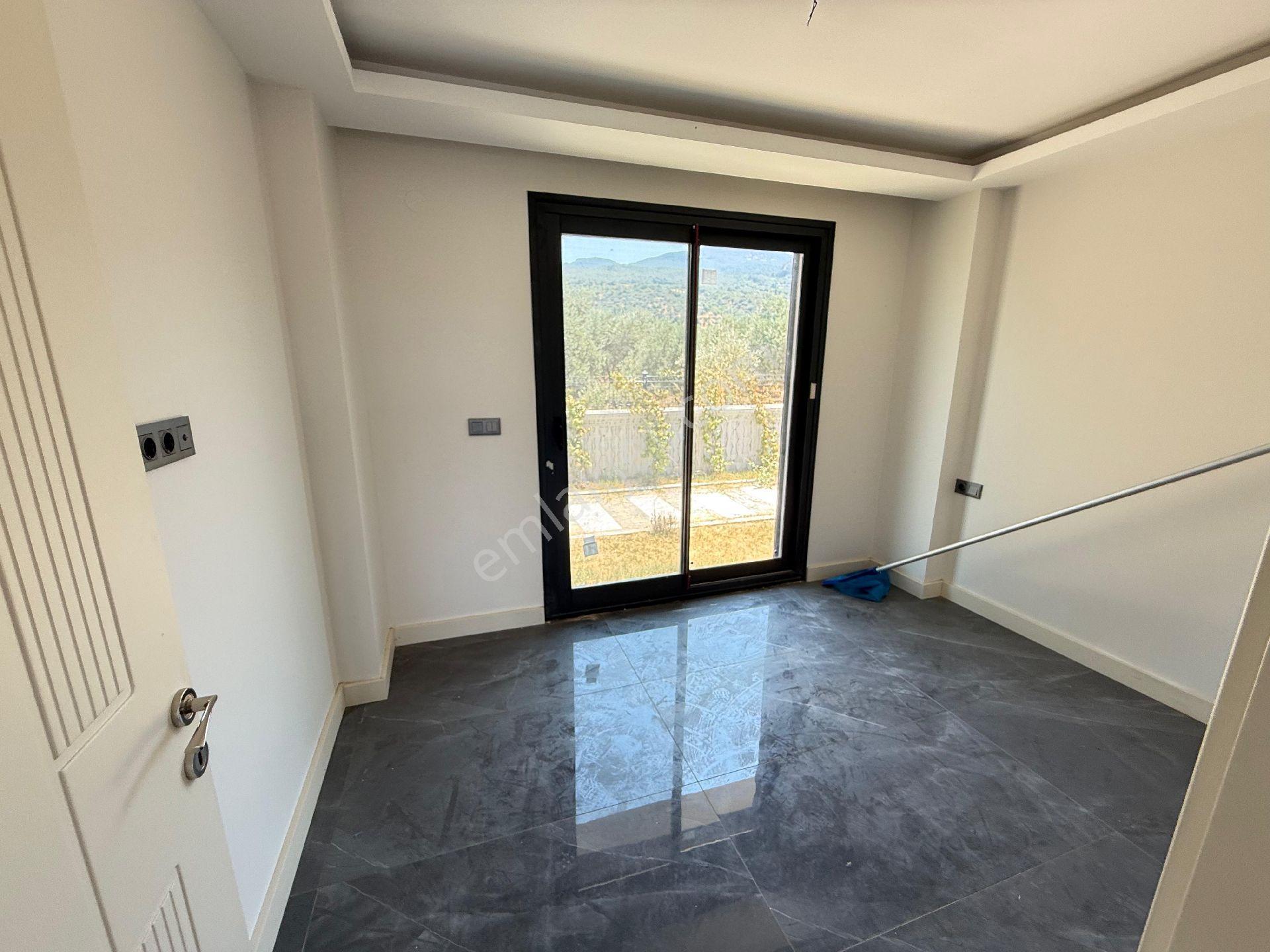 Davutlarda Tek Müstakil Özel Havuzlu Ve Araç Otoparklı 4+1 140m2 Lux Villa - Görsel 15