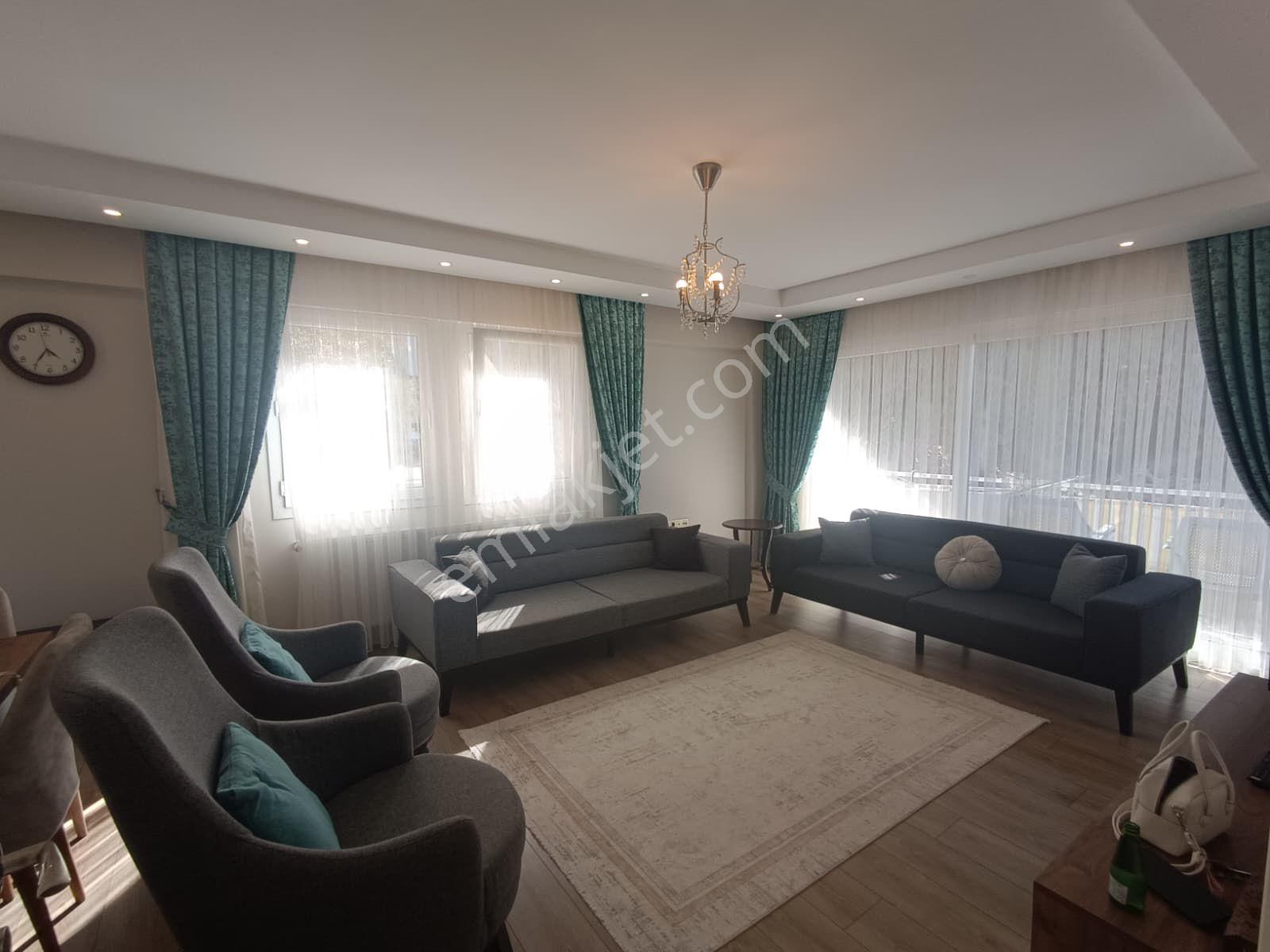 Kuşadası Merkezine Yakın Doğalgazlı Ara Kat 3+1 Daire - Görsel 15