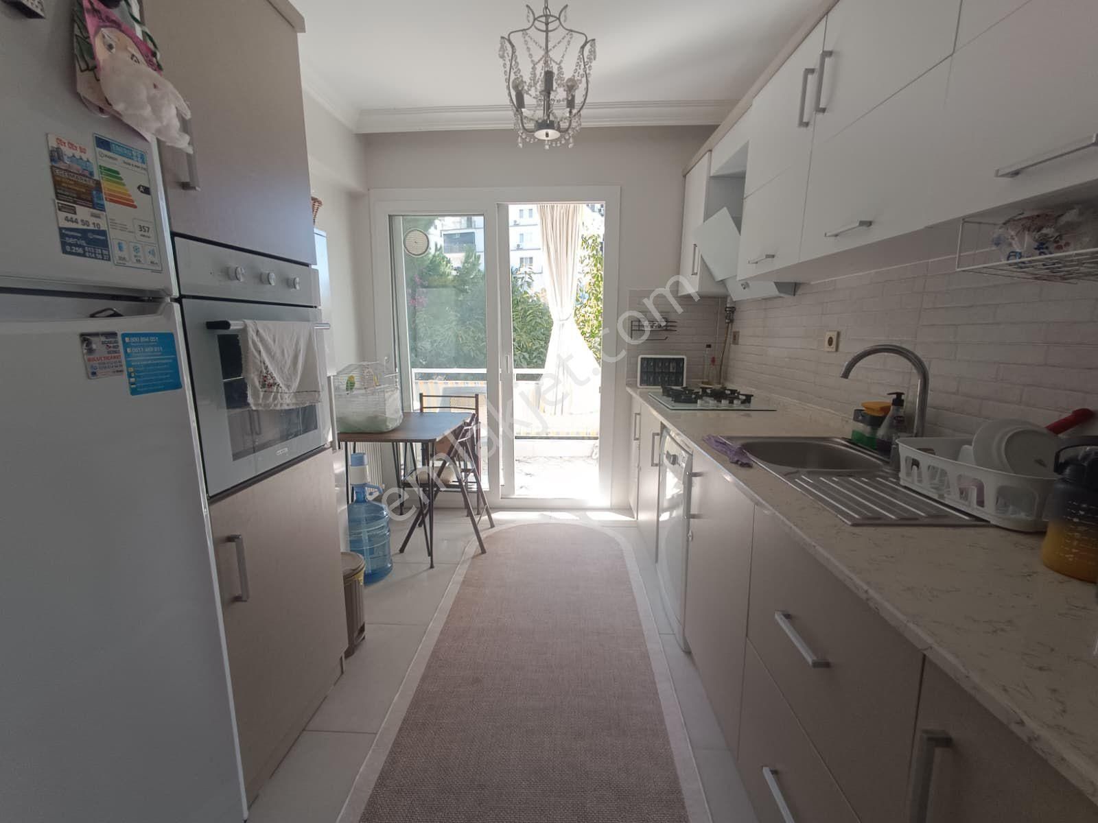 Kuşadası Merkezine Yakın Doğalgazlı Ara Kat 3+1 Daire - Görsel 23