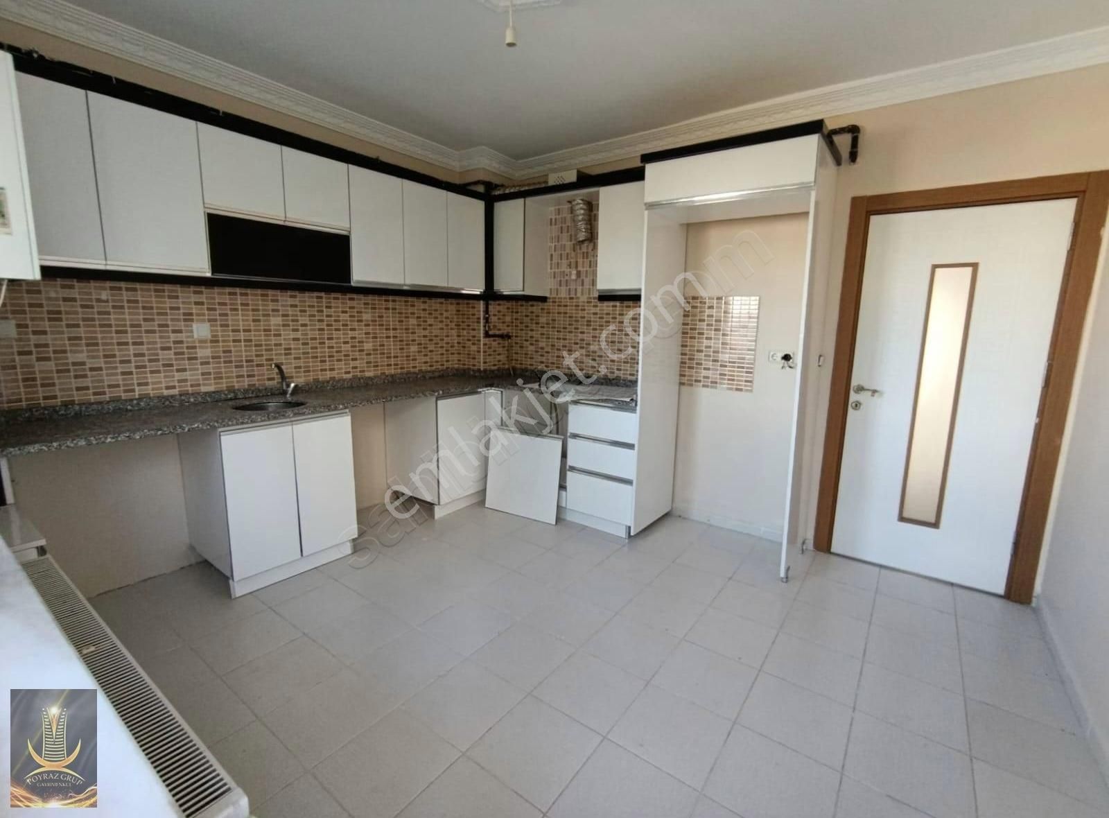 Poyraz Emlak'tan Şehir Hastanesi Yakını 2+1 125 M²satılık Daire